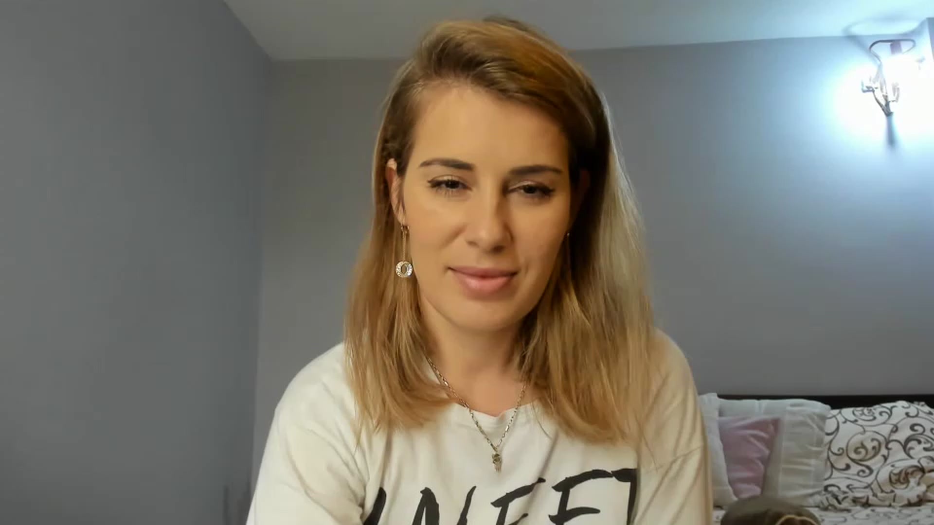 PrettyWomen31 video thumbnail