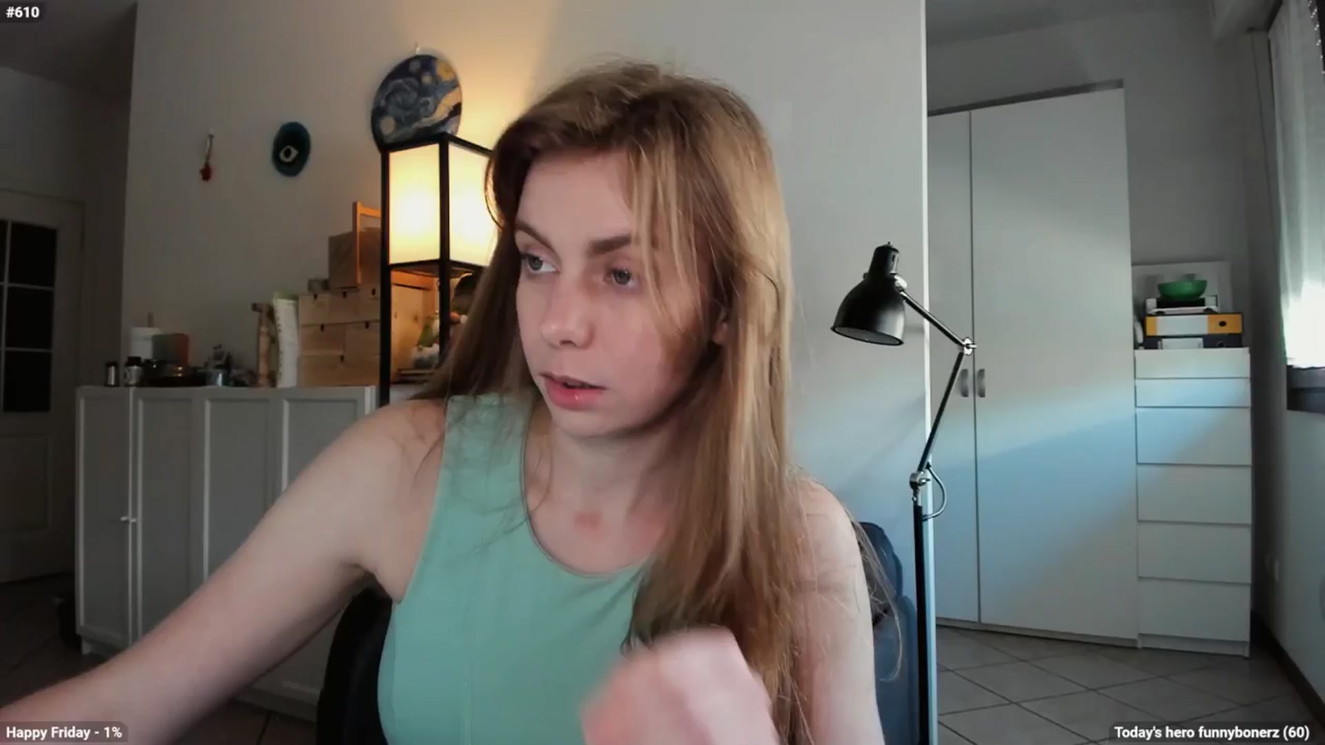 Personage video thumbnail