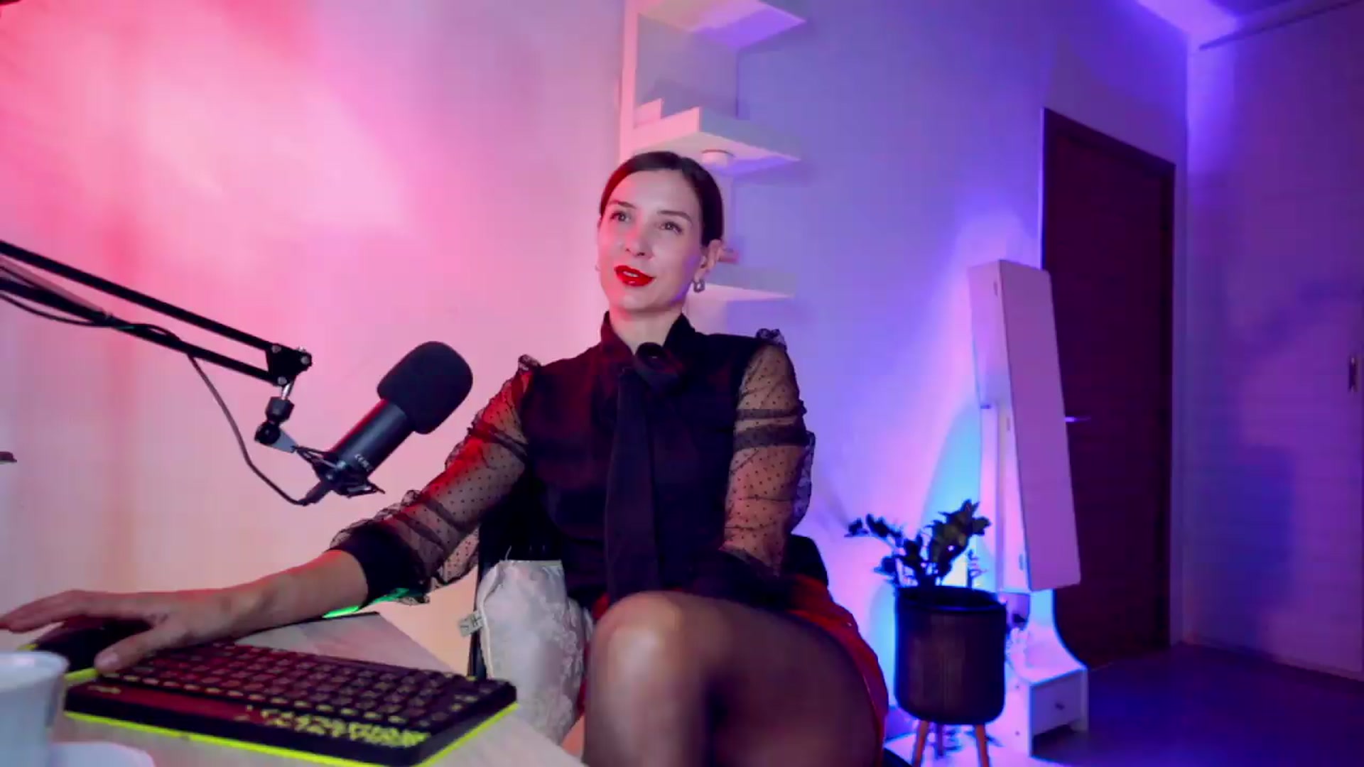 AddictsQueen video thumbnail