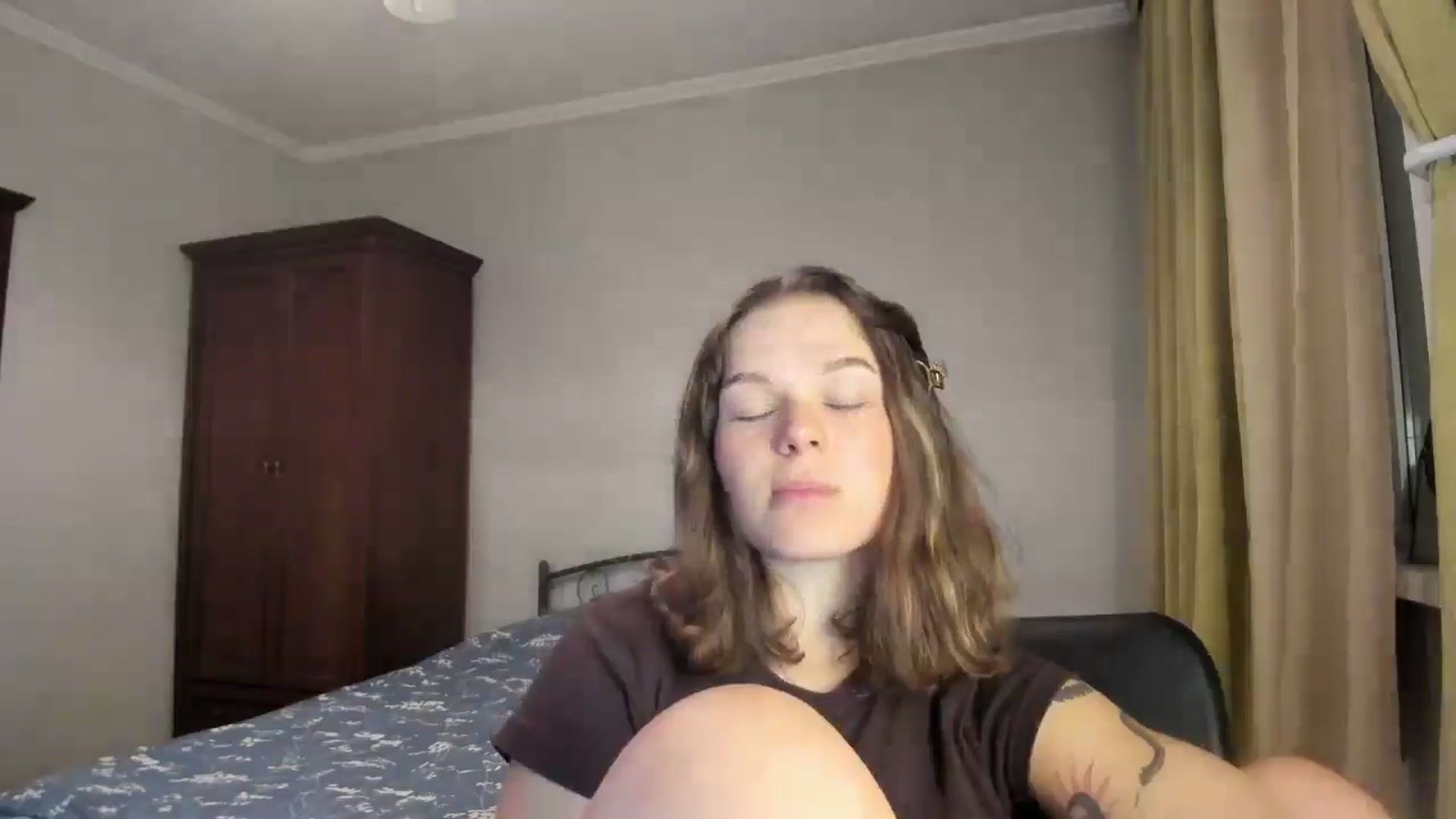 HeyAlisa video thumbnail