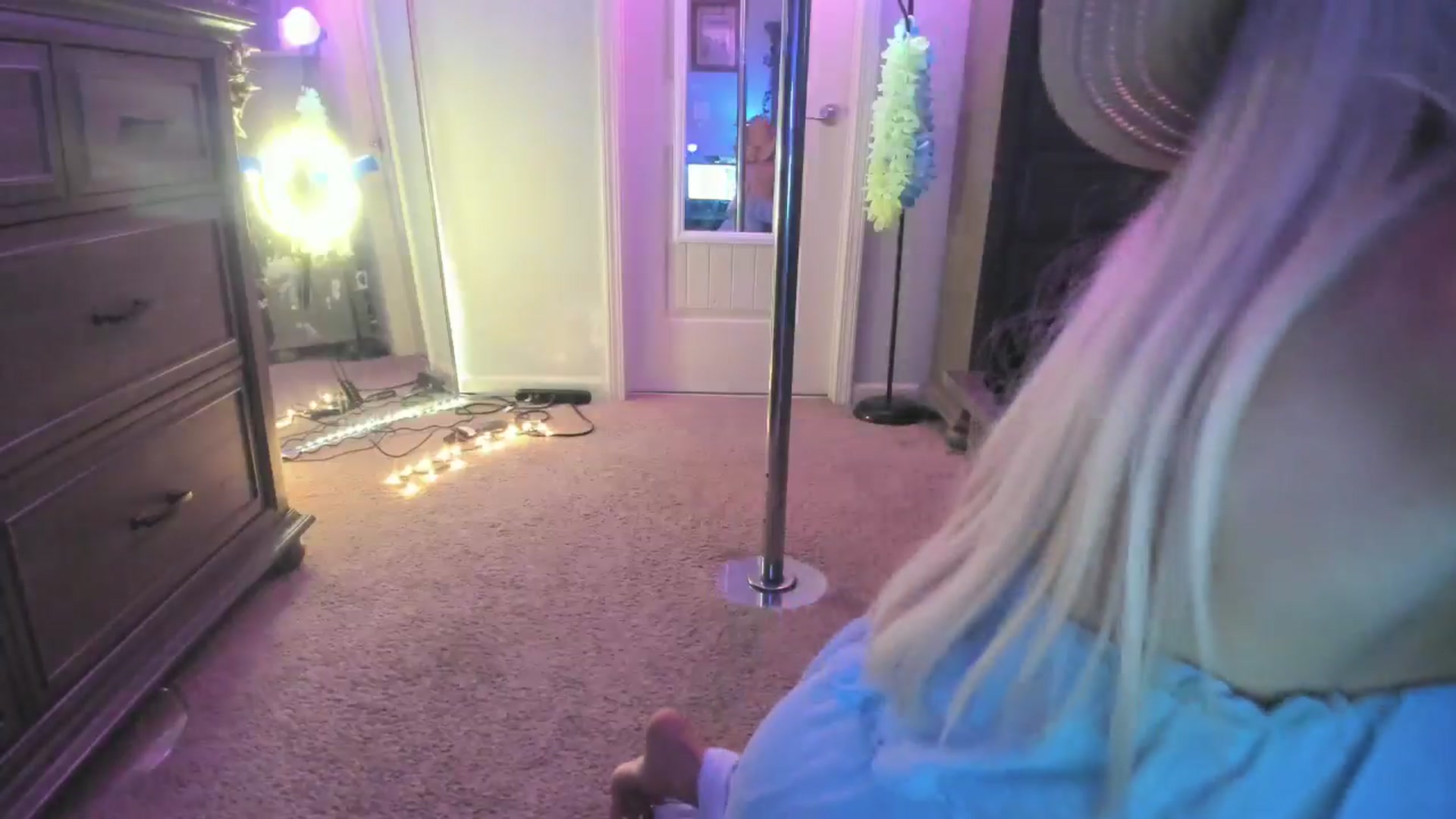 TeXxxx video thumbnail