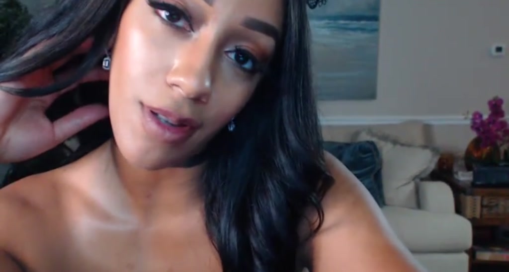 Ariana_Gray video thumbnail