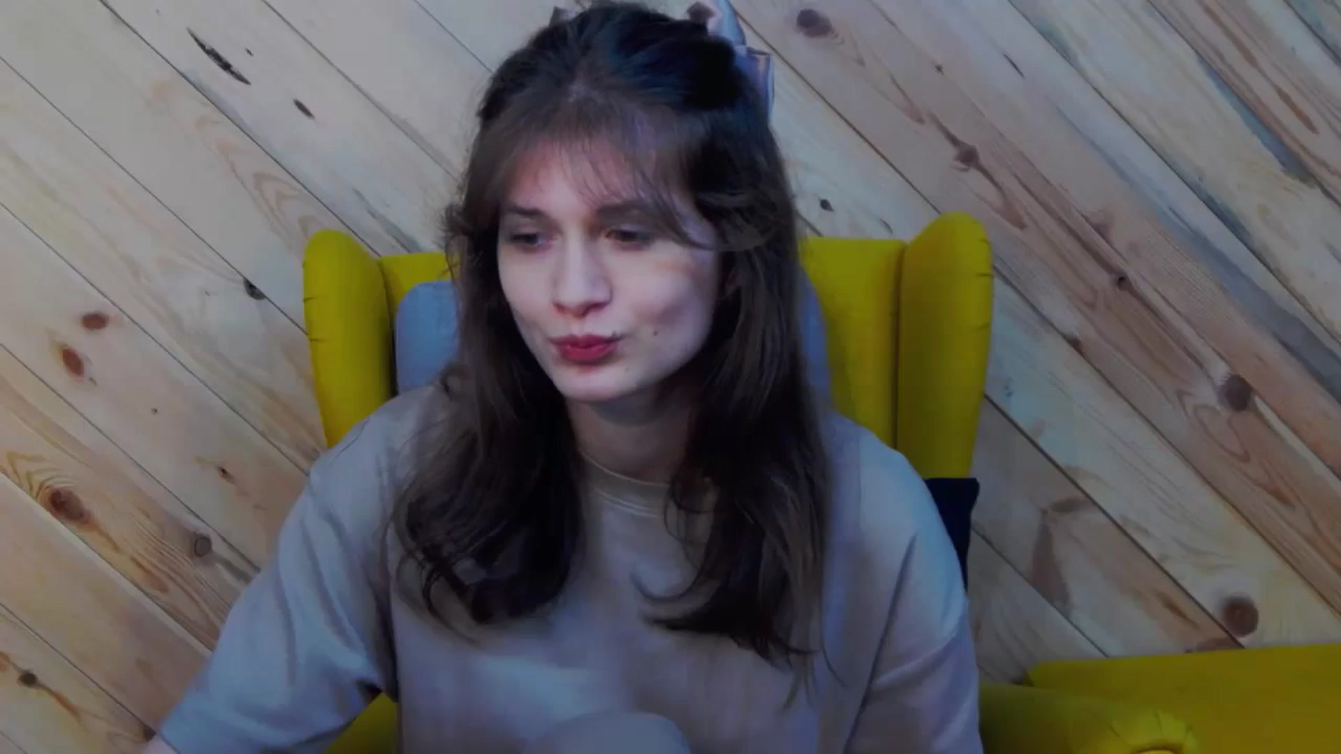 LeslieKat video thumbnail