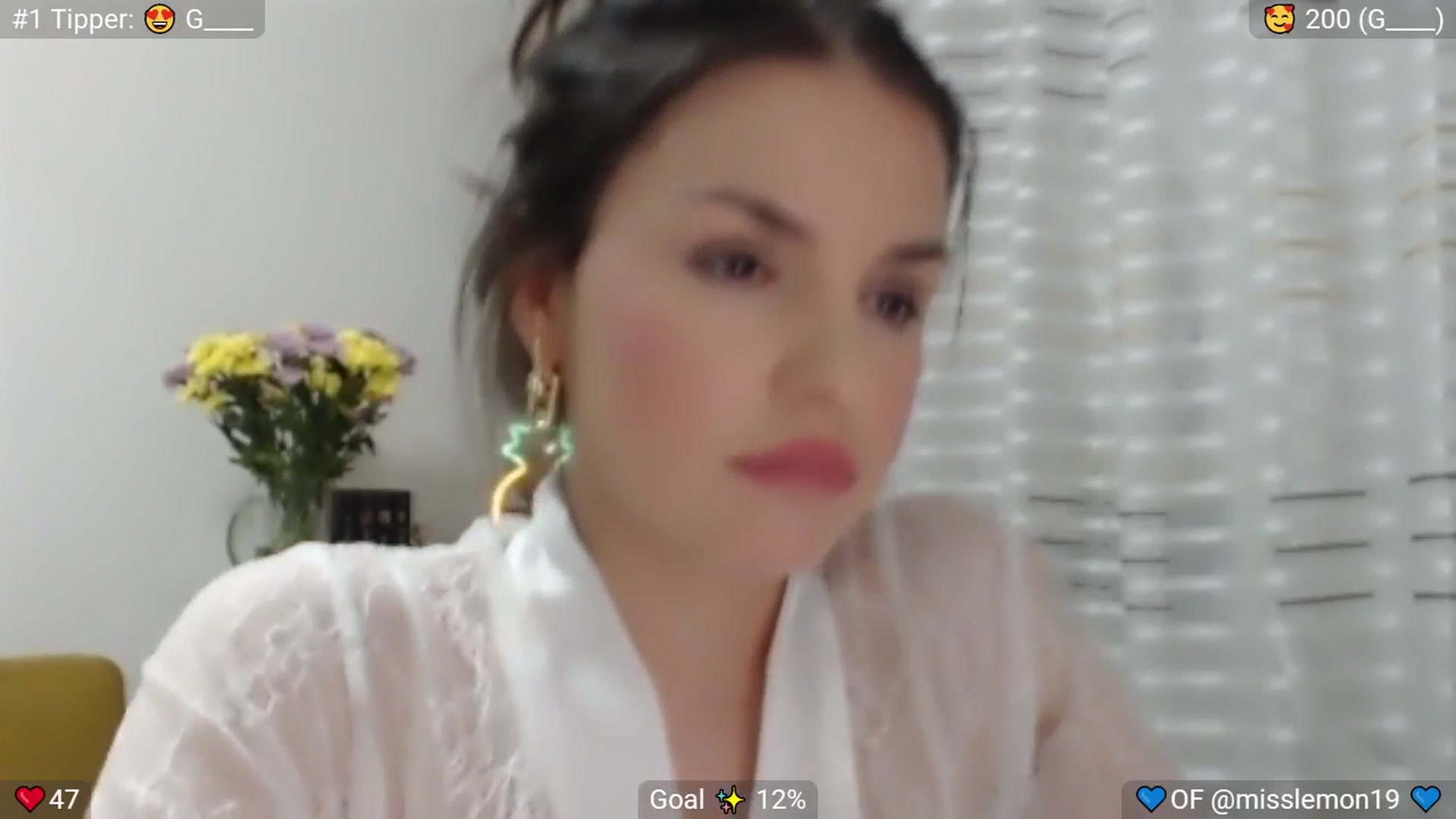 MissReno video thumbnail