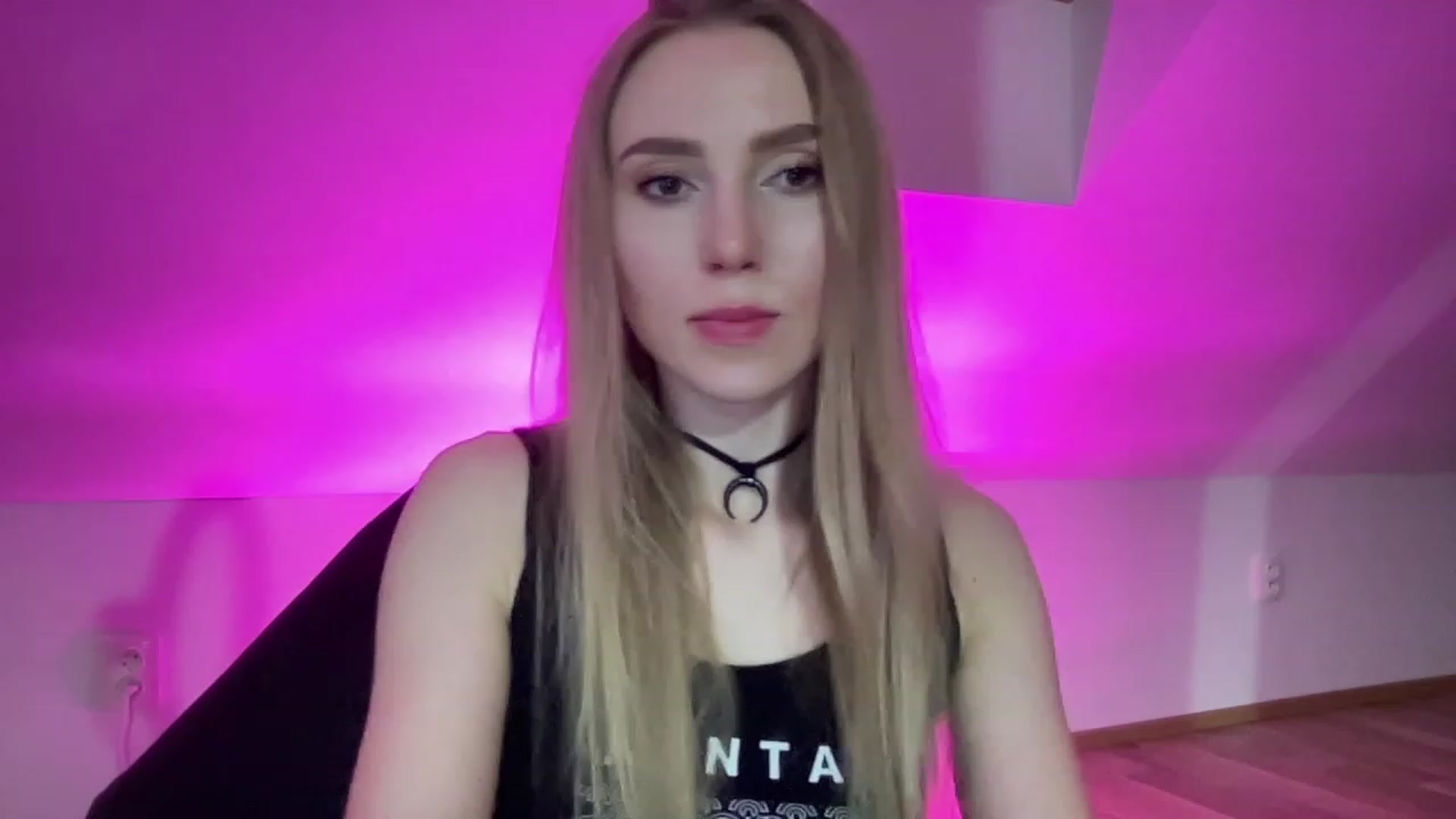 MagicElfie video thumbnail