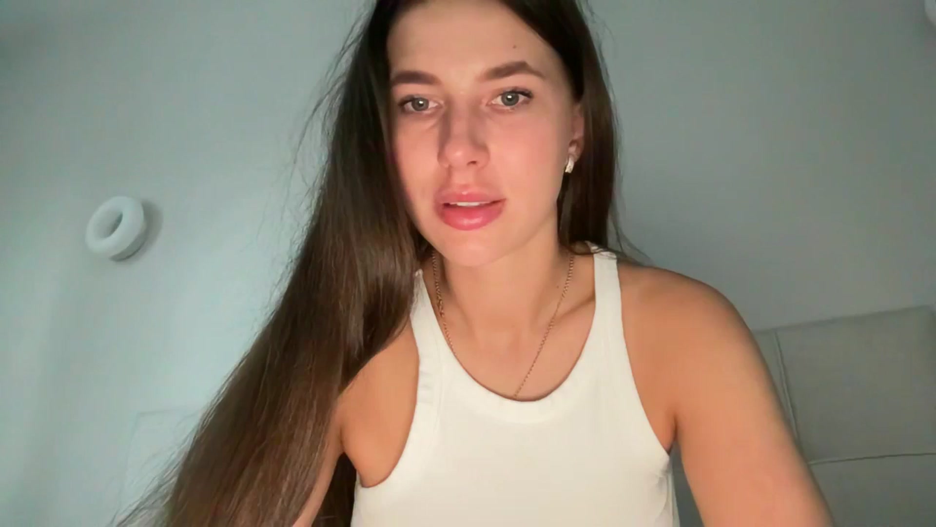 kissfreeze video thumbnail