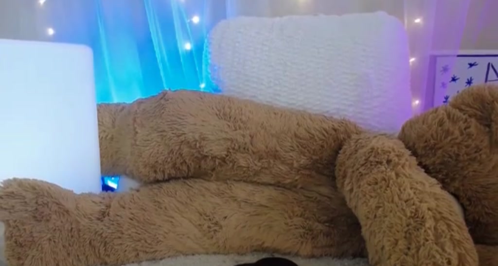 ZillyKitty video thumbnail