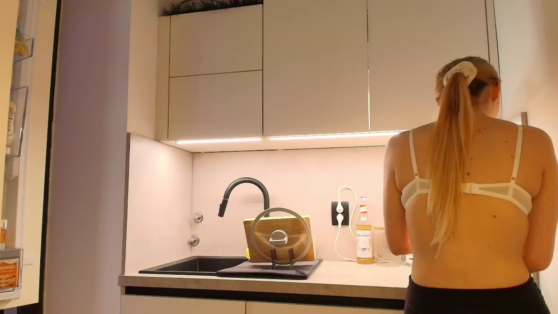 Elenaxkiss video thumbnail