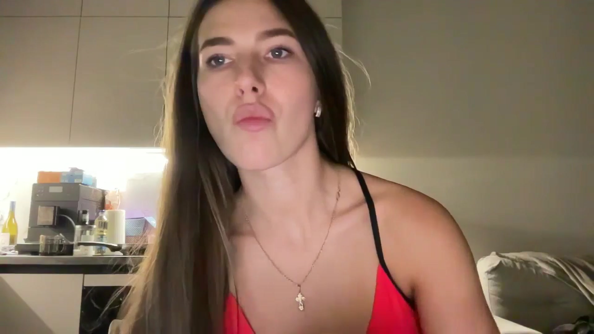 kissfreeze video thumbnail