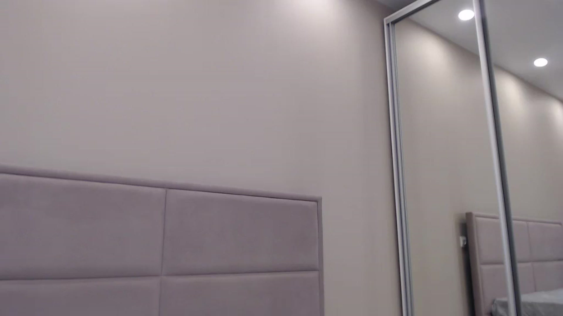 miss_crystal_ video thumbnail