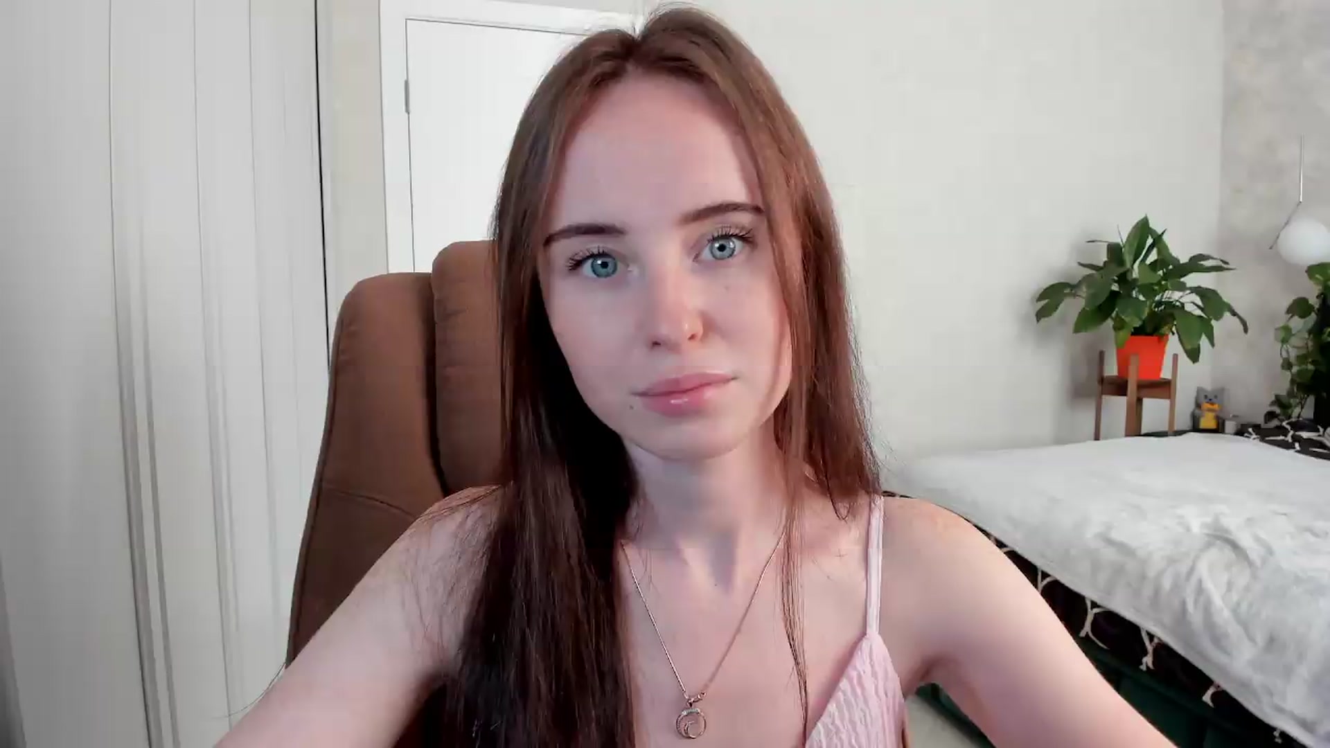 userSasha video thumbnail