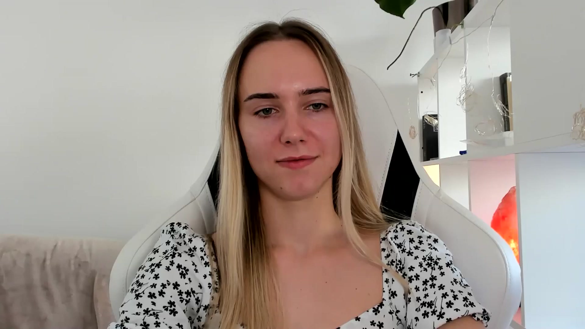 OhAlisa video thumbnail