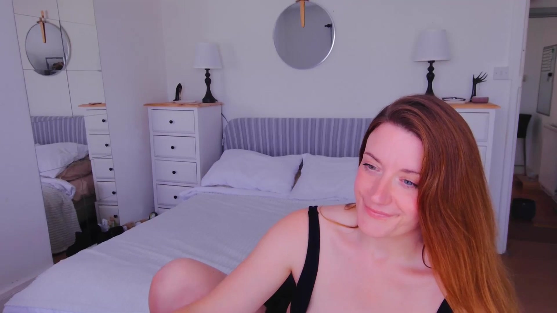 xDaisyx video thumbnail
