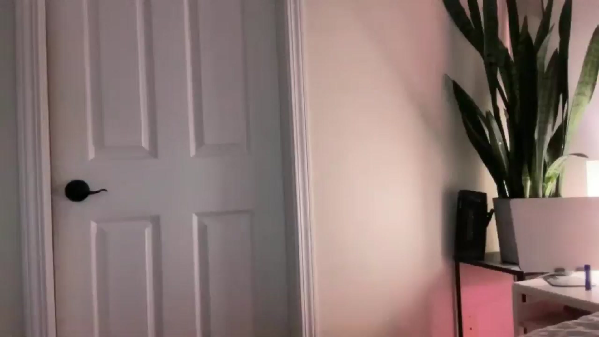 DailyTease video thumbnail