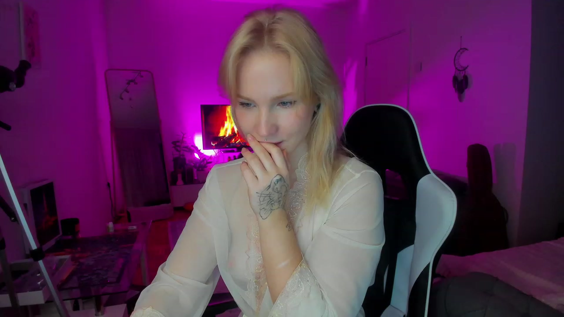 GingerVi video thumbnail