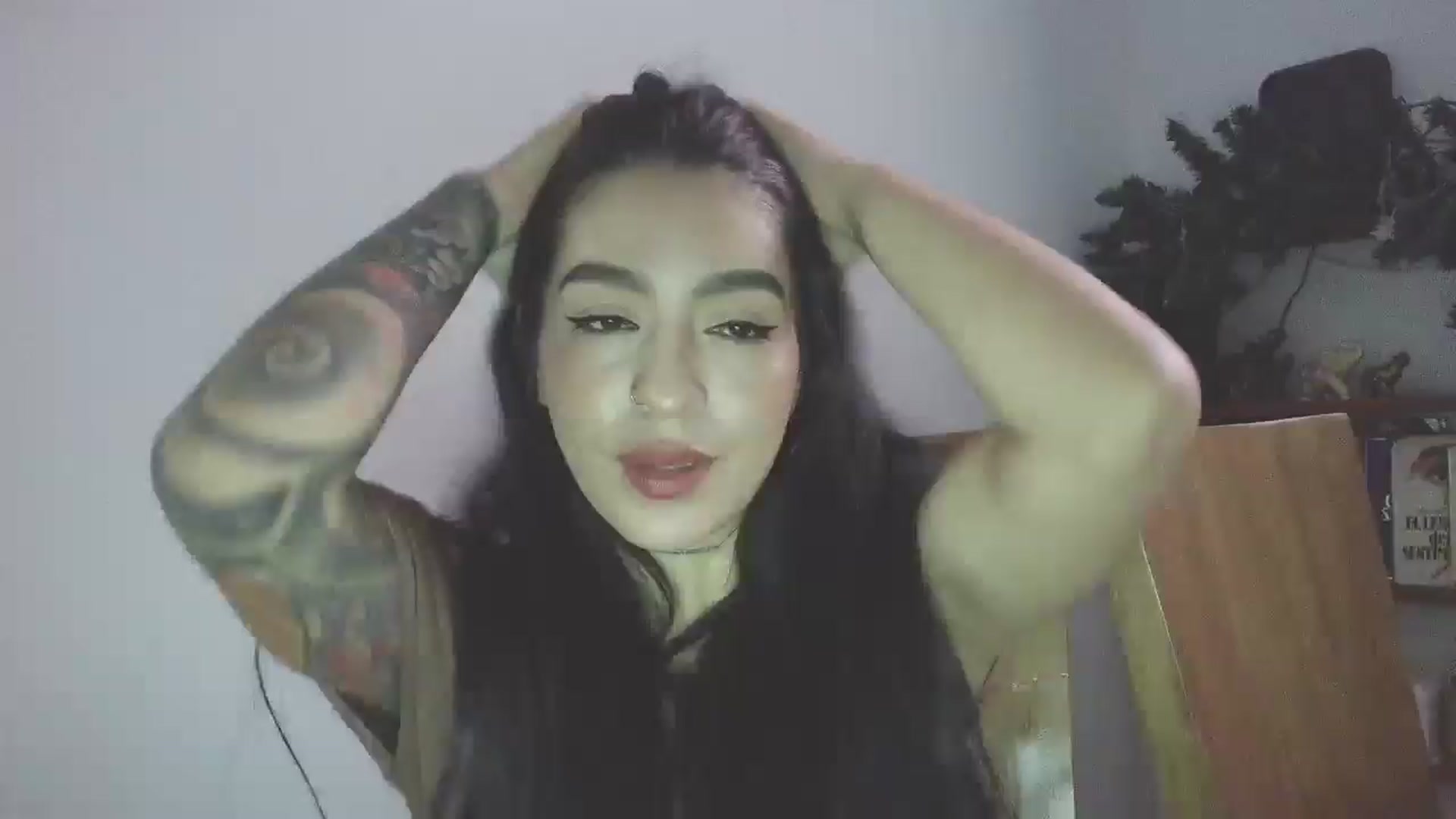 yesicat video thumbnail