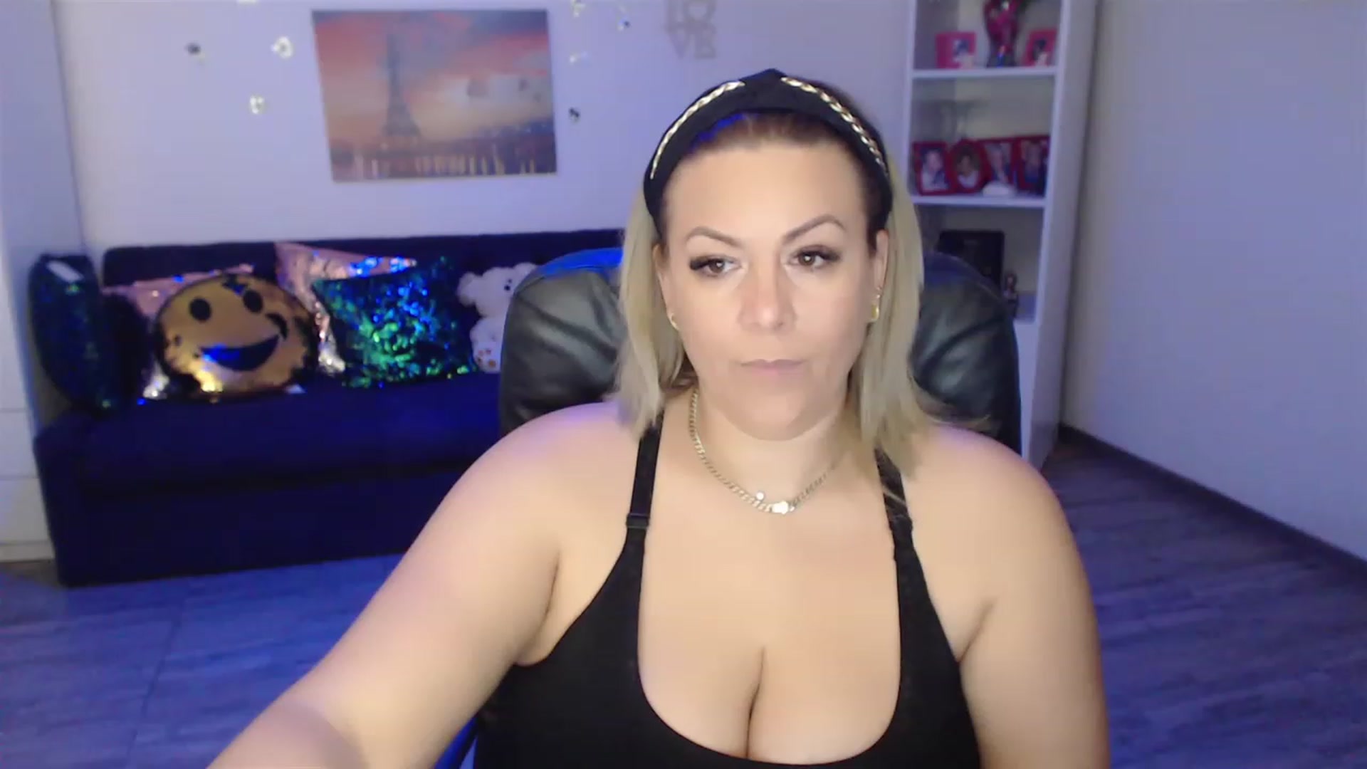 A_baby_Boo video thumbnail