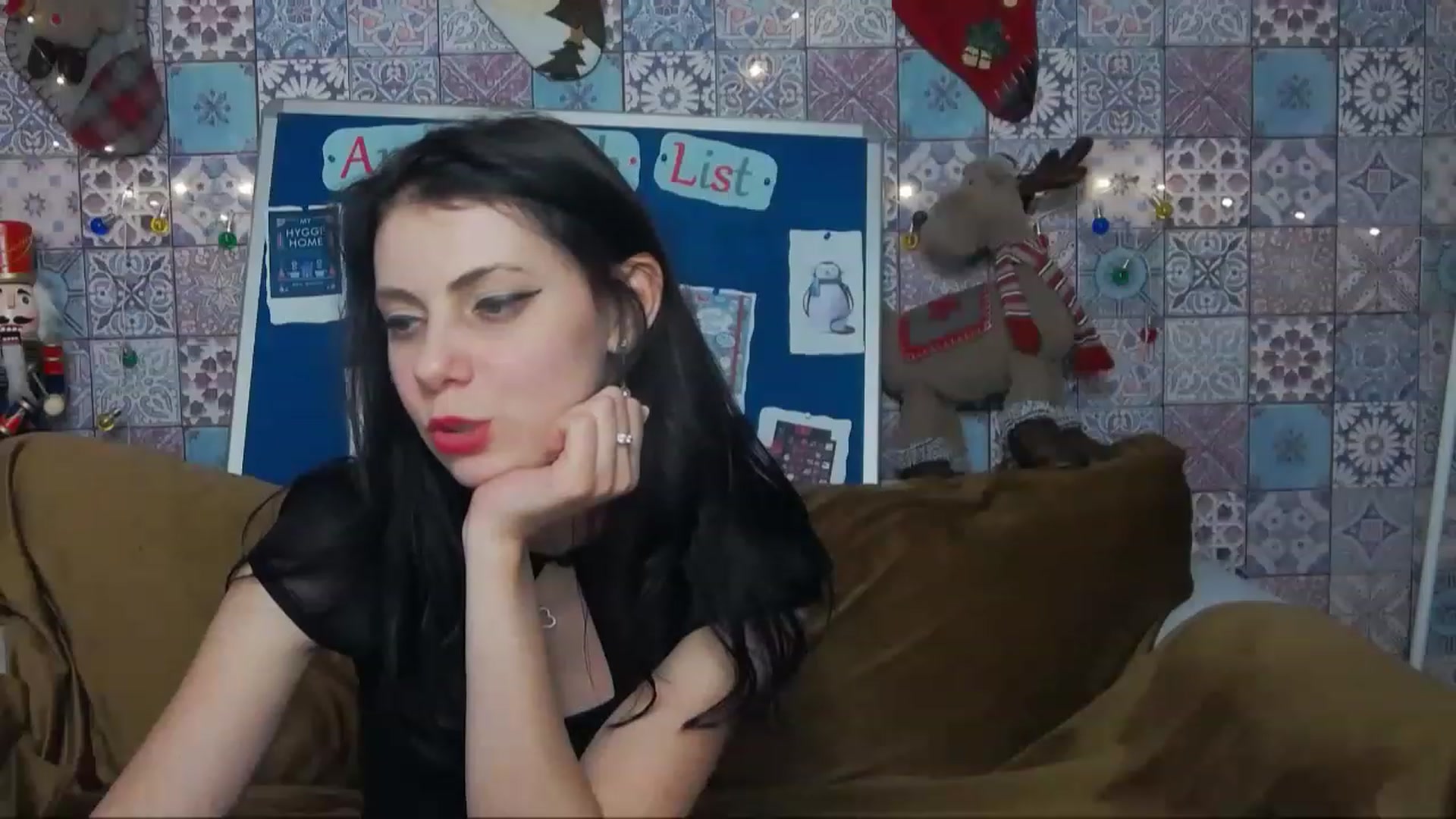 MissAracely video thumbnail