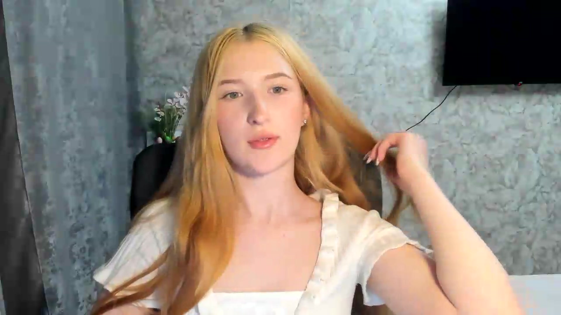 Ilona_Here video thumbnail