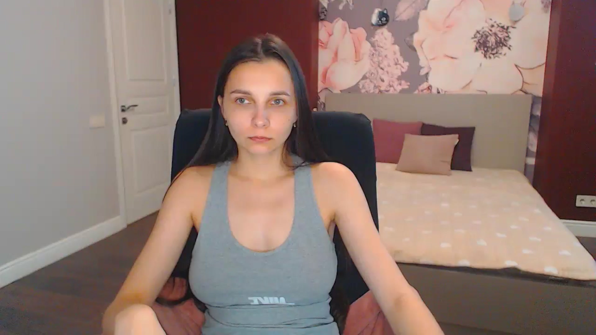 Karina_Mils video thumbnail