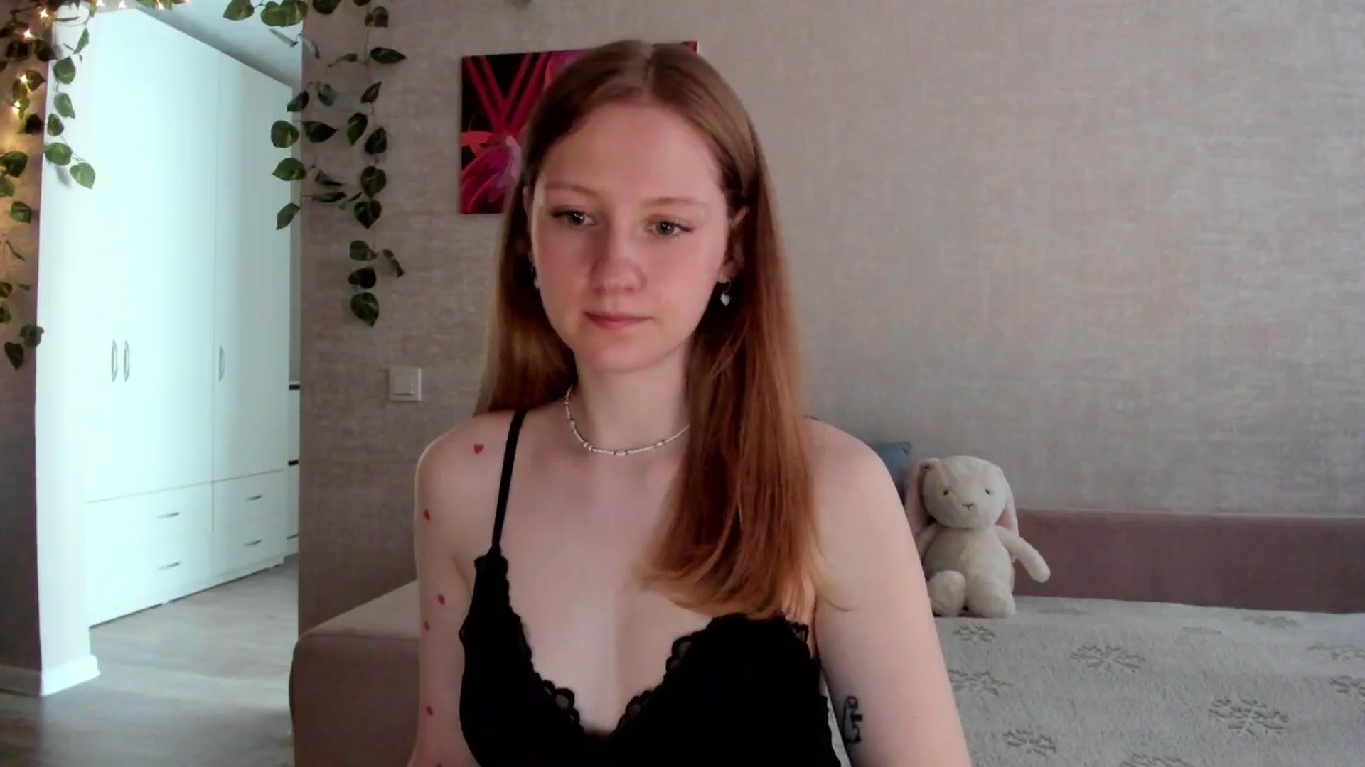 girlyAlicey video thumbnail