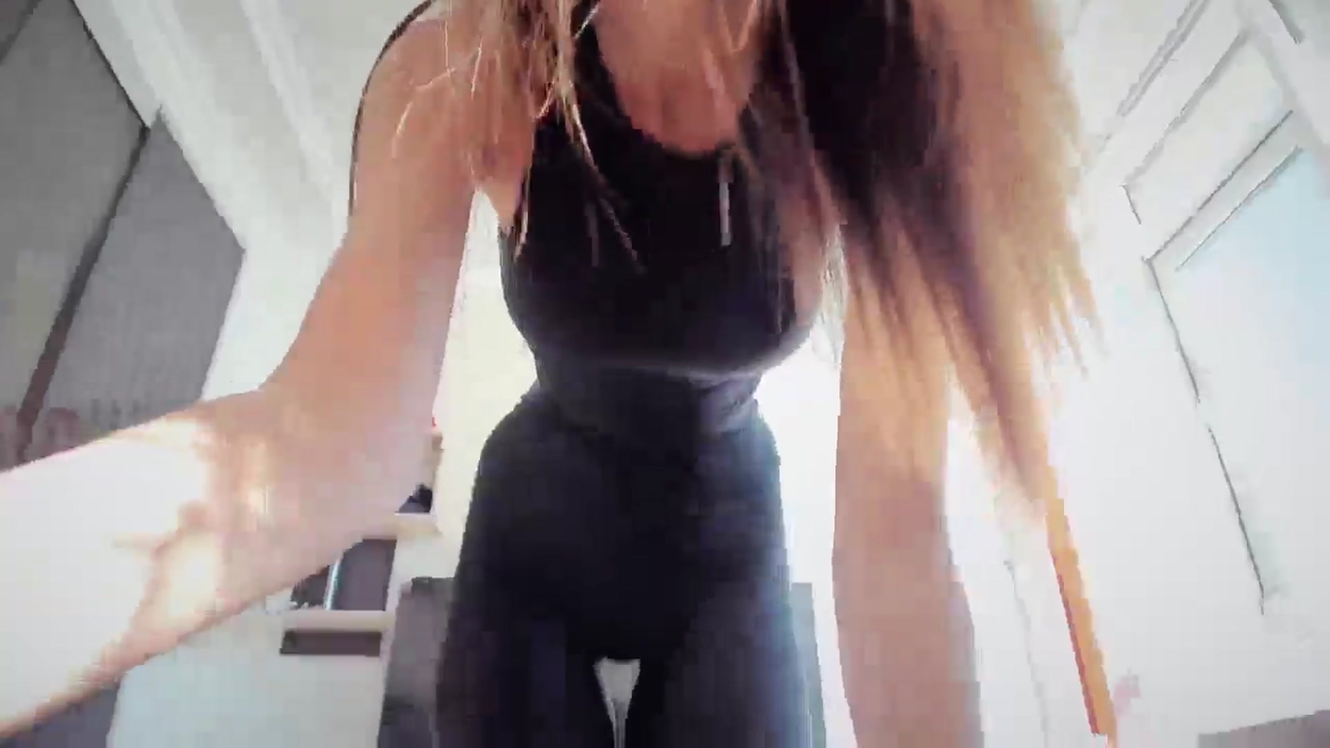 laurensaenz video thumbnail