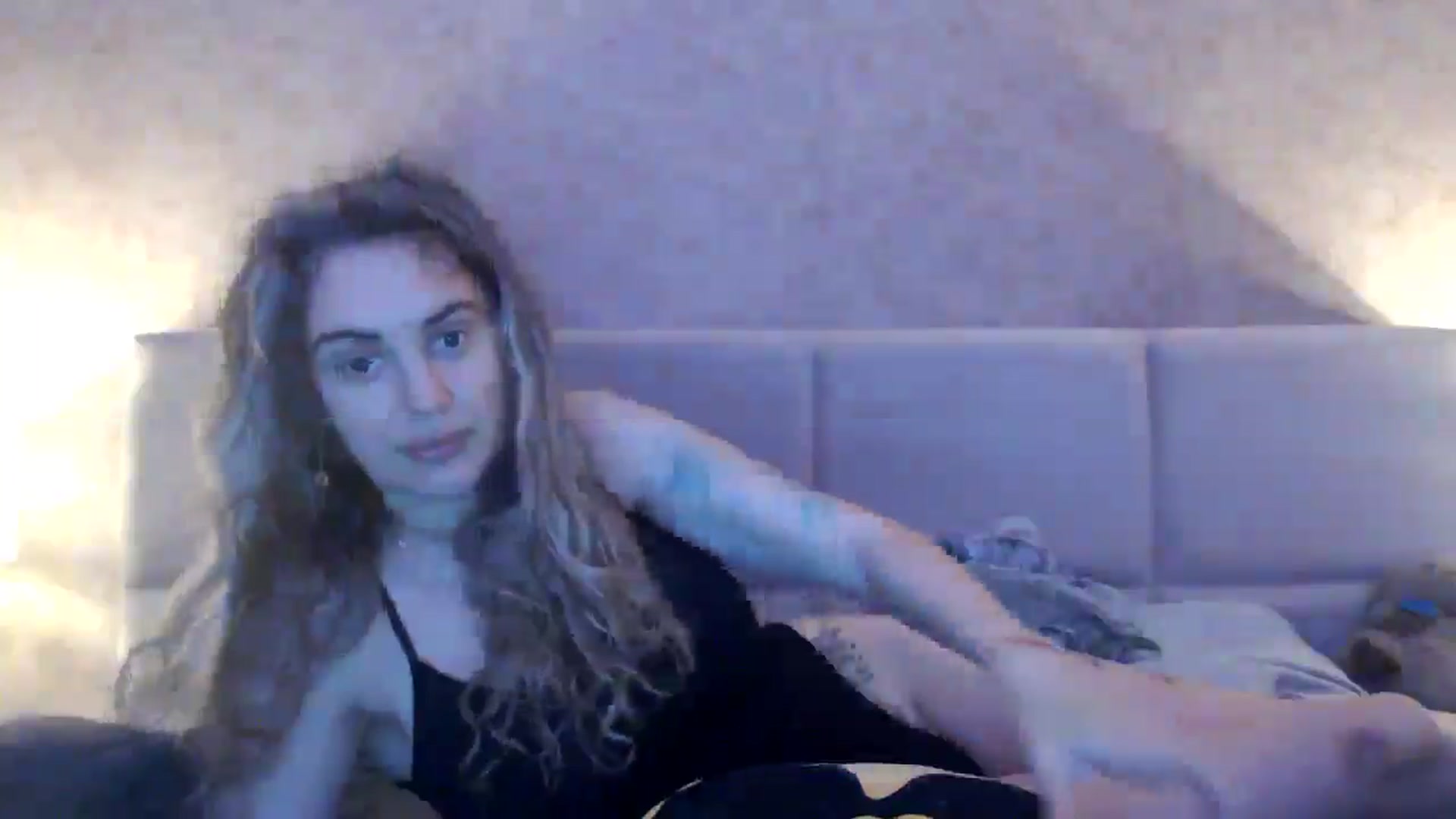 MissDivinna video thumbnail