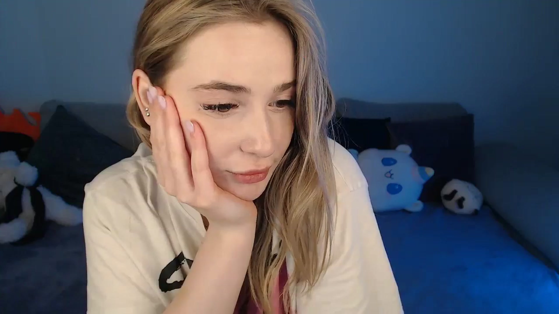 SabrinaViolet video thumbnail
