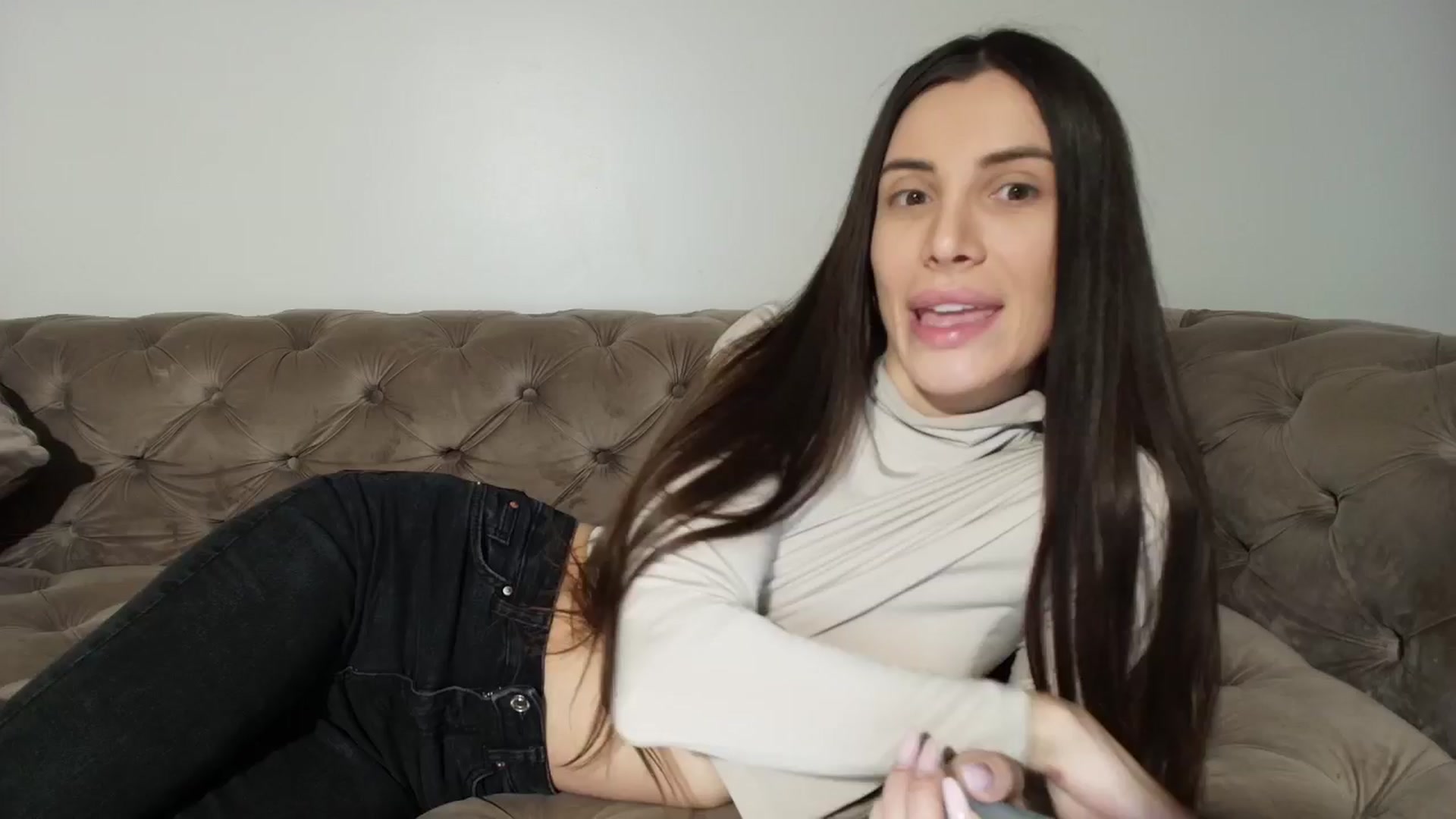Anne_Marieee video thumbnail