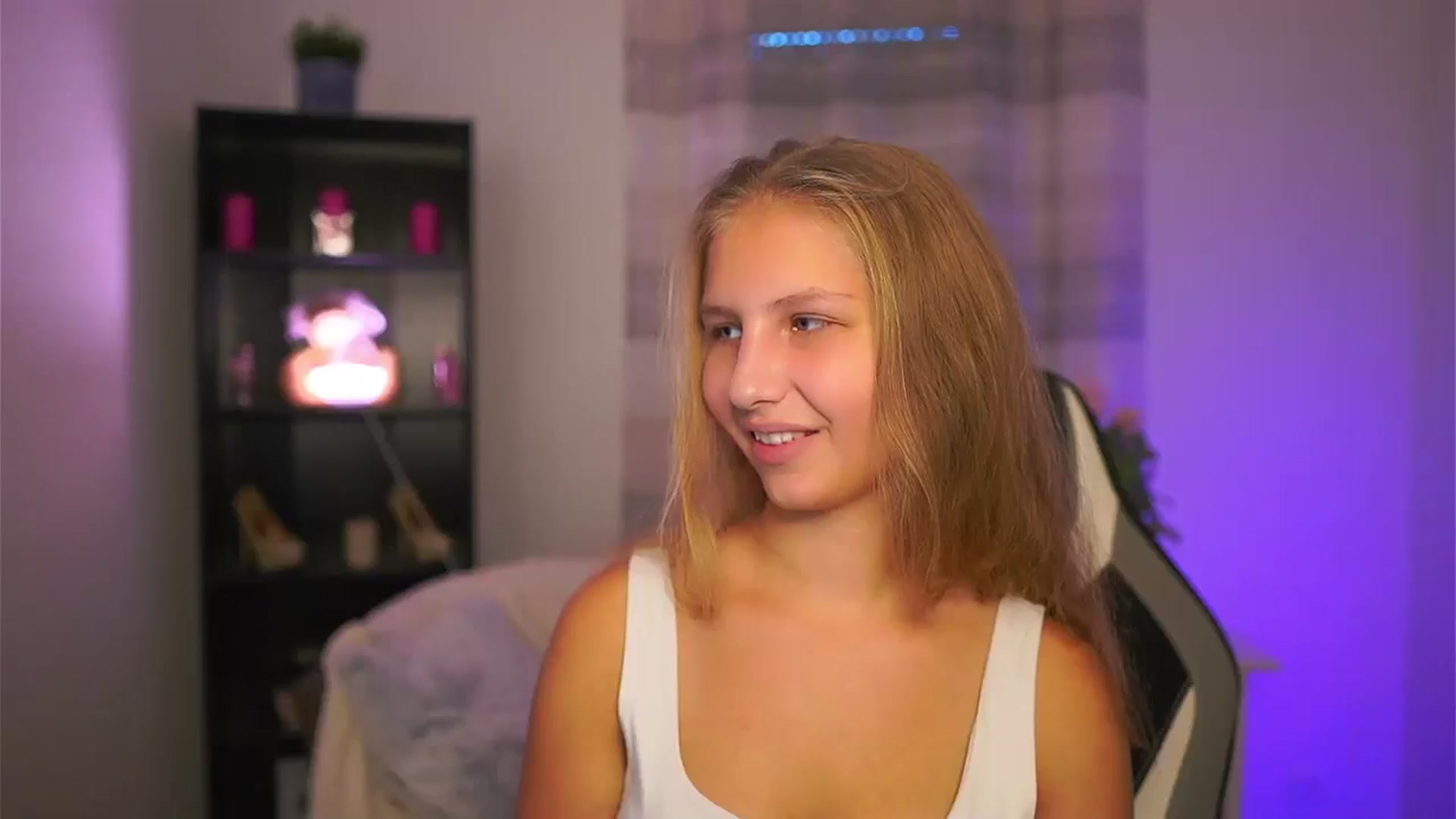 Emmie_murray video thumbnail