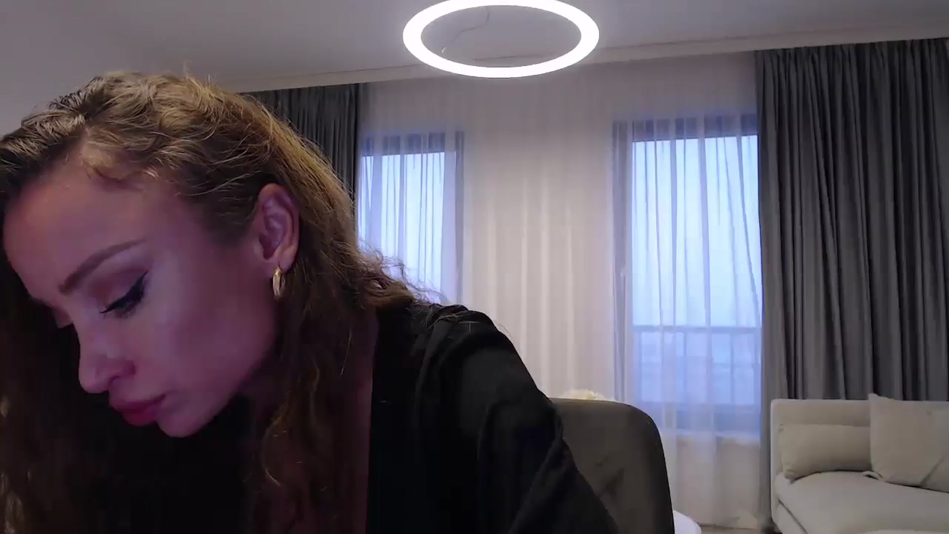 Anayys video thumbnail
