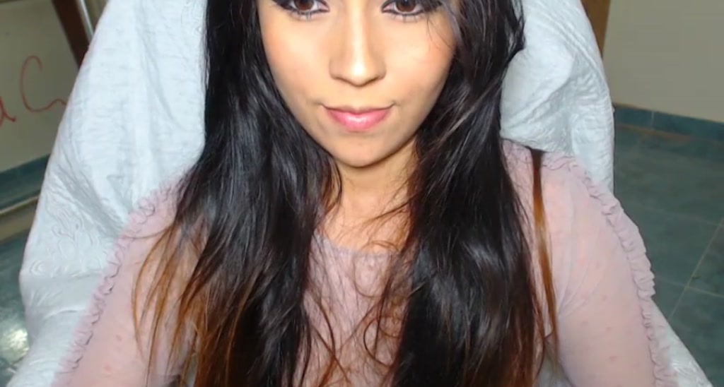 Annysugarr video thumbnail