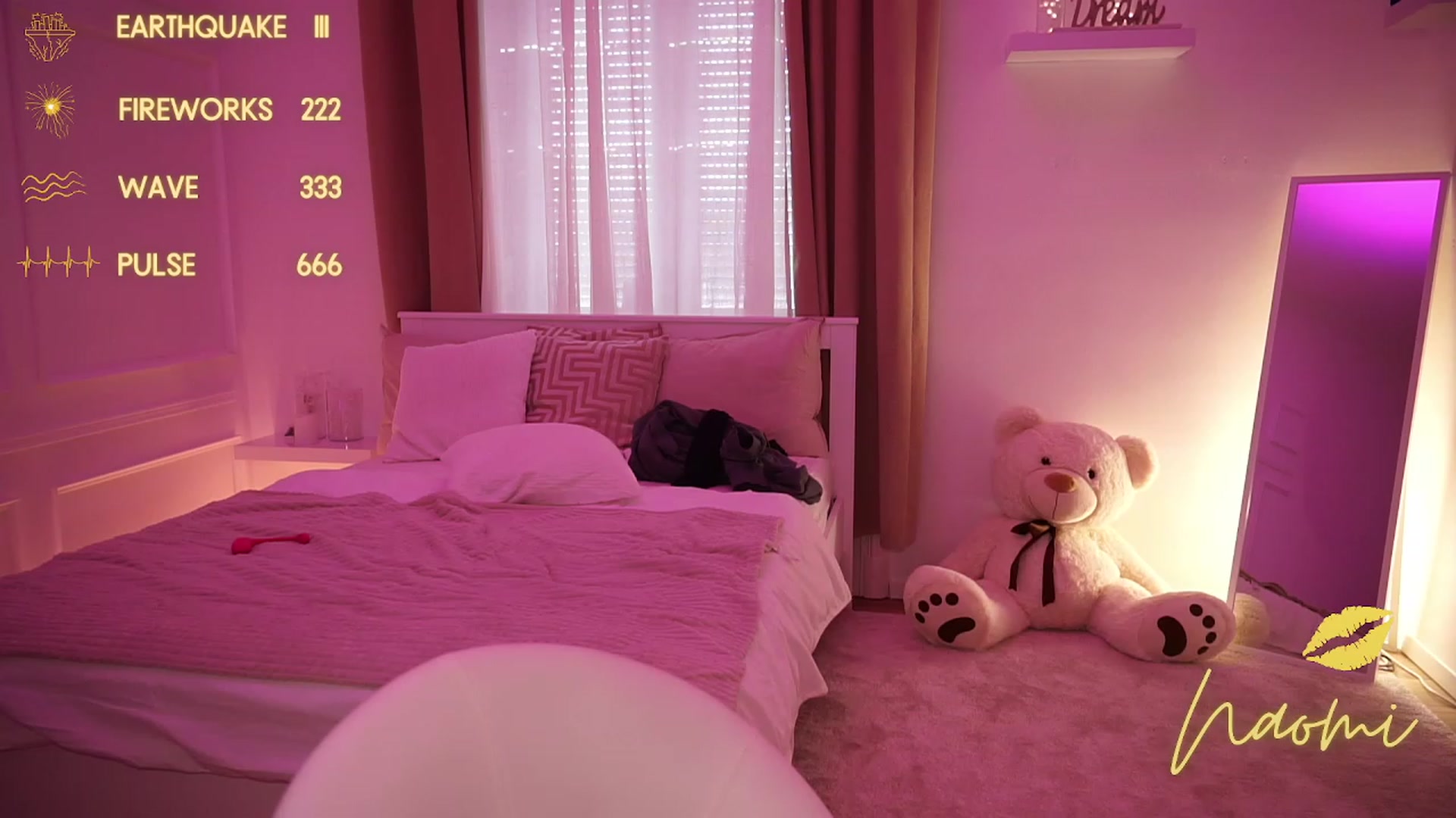 cinnabellee video thumbnail
