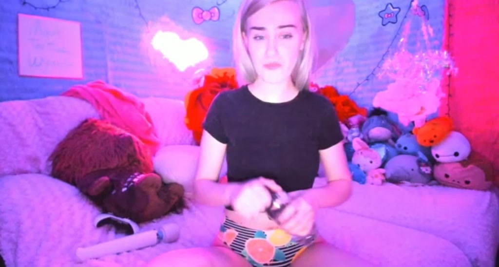 ClaraKitty video thumbnail