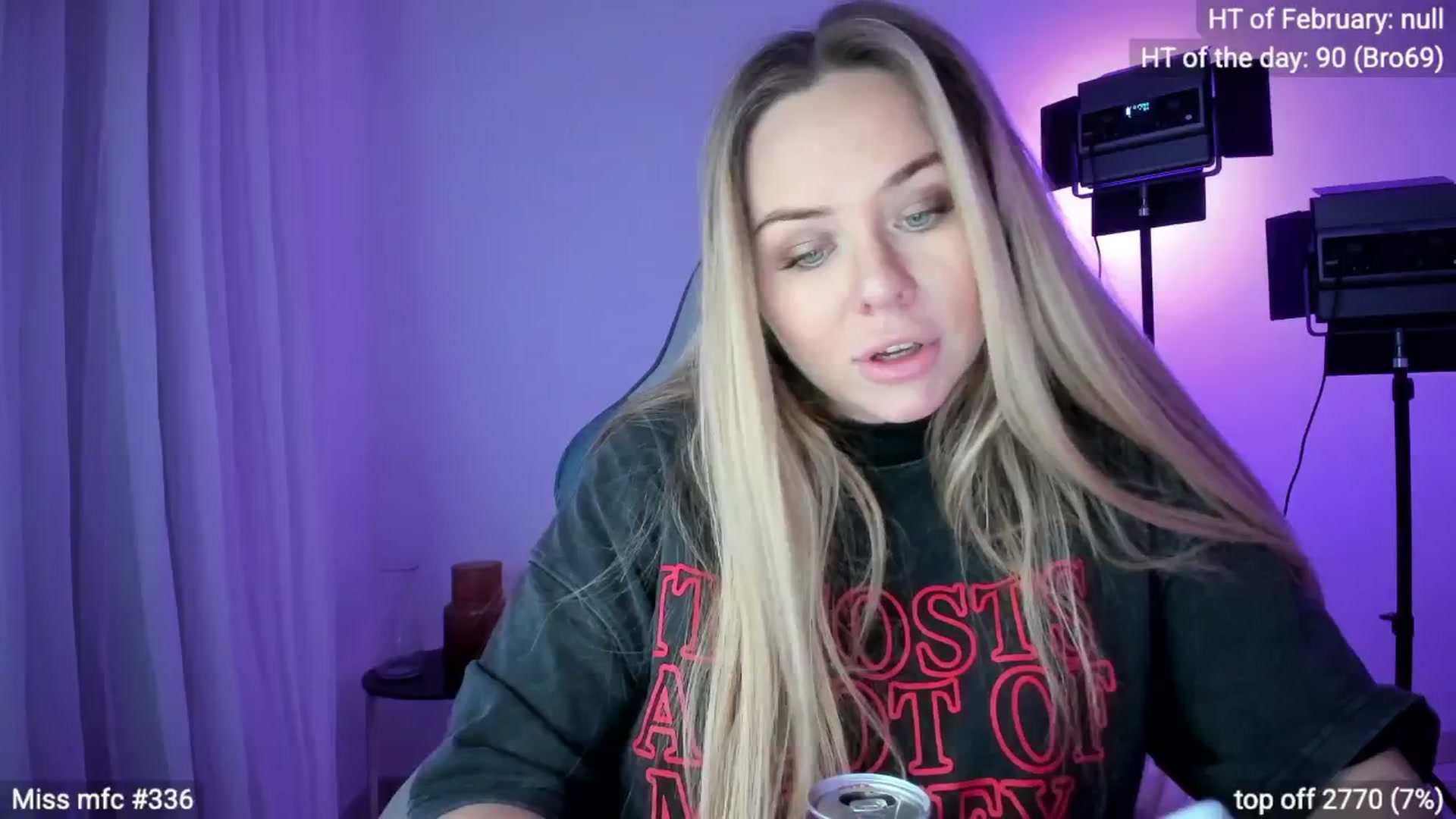 Linda_0nline video thumbnail