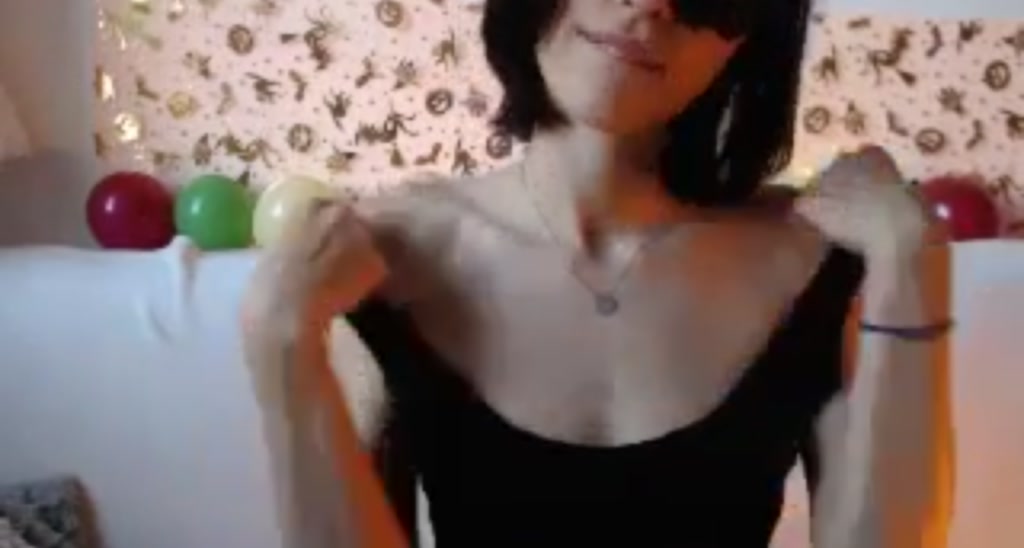 Hannah18x video thumbnail