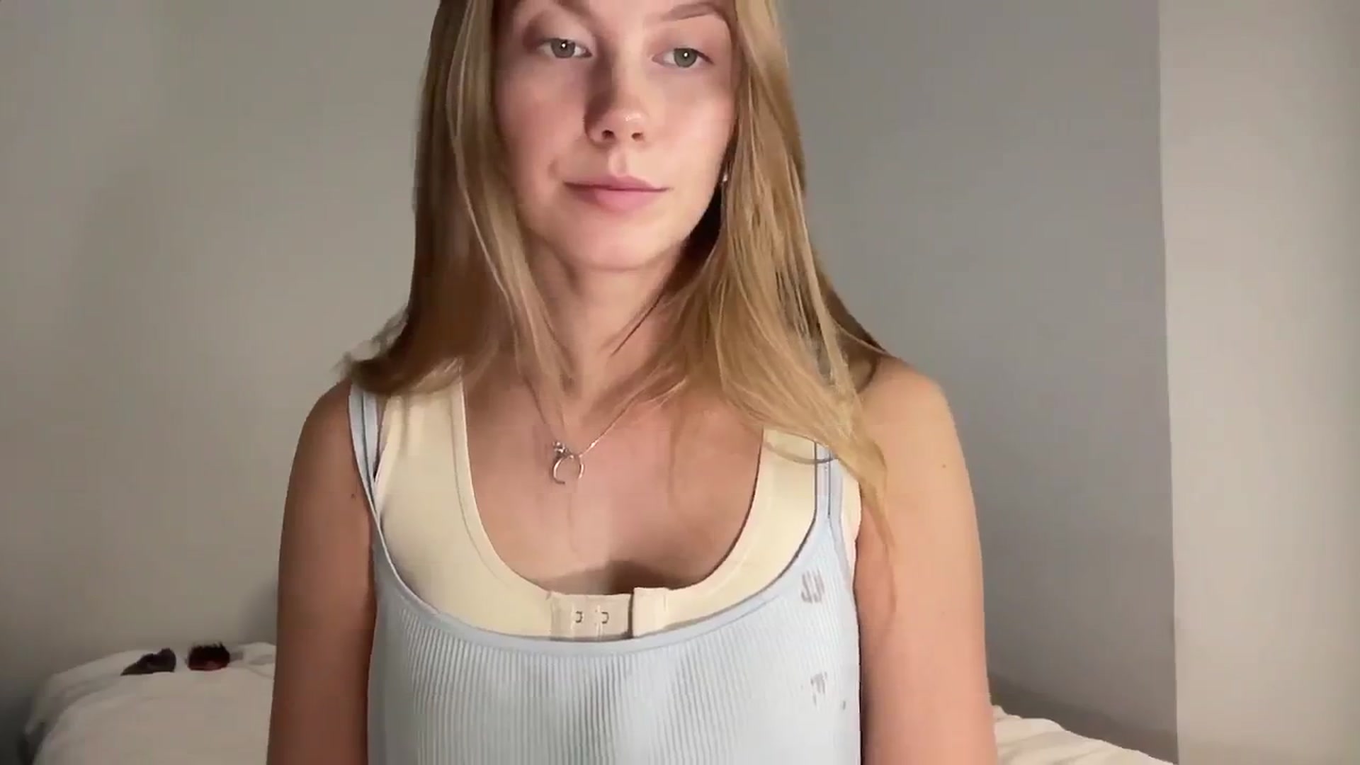 JasSurfGirl video thumbnail