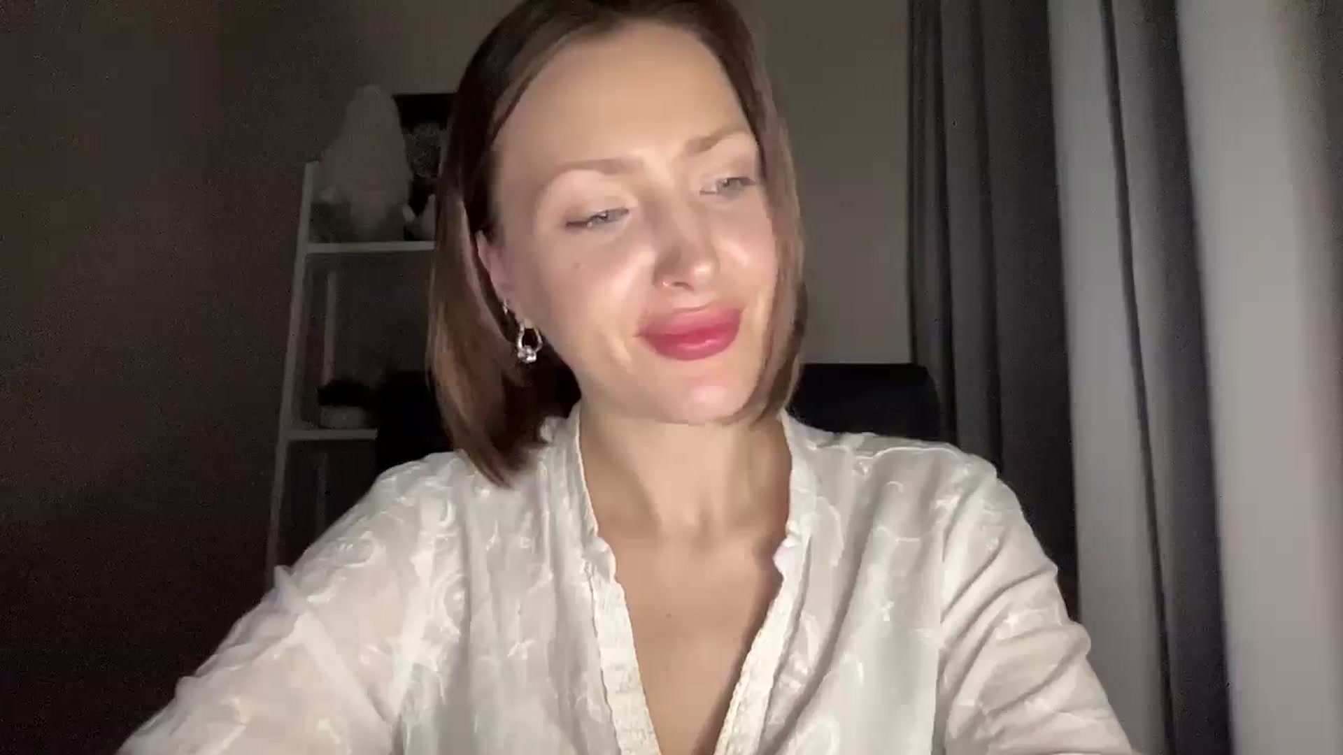 Di_Pearl video thumbnail