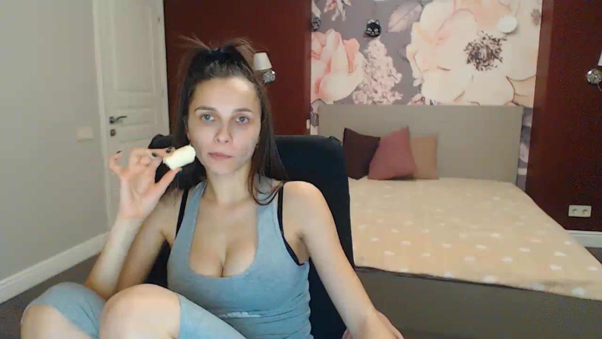 Karina_Mils video thumbnail