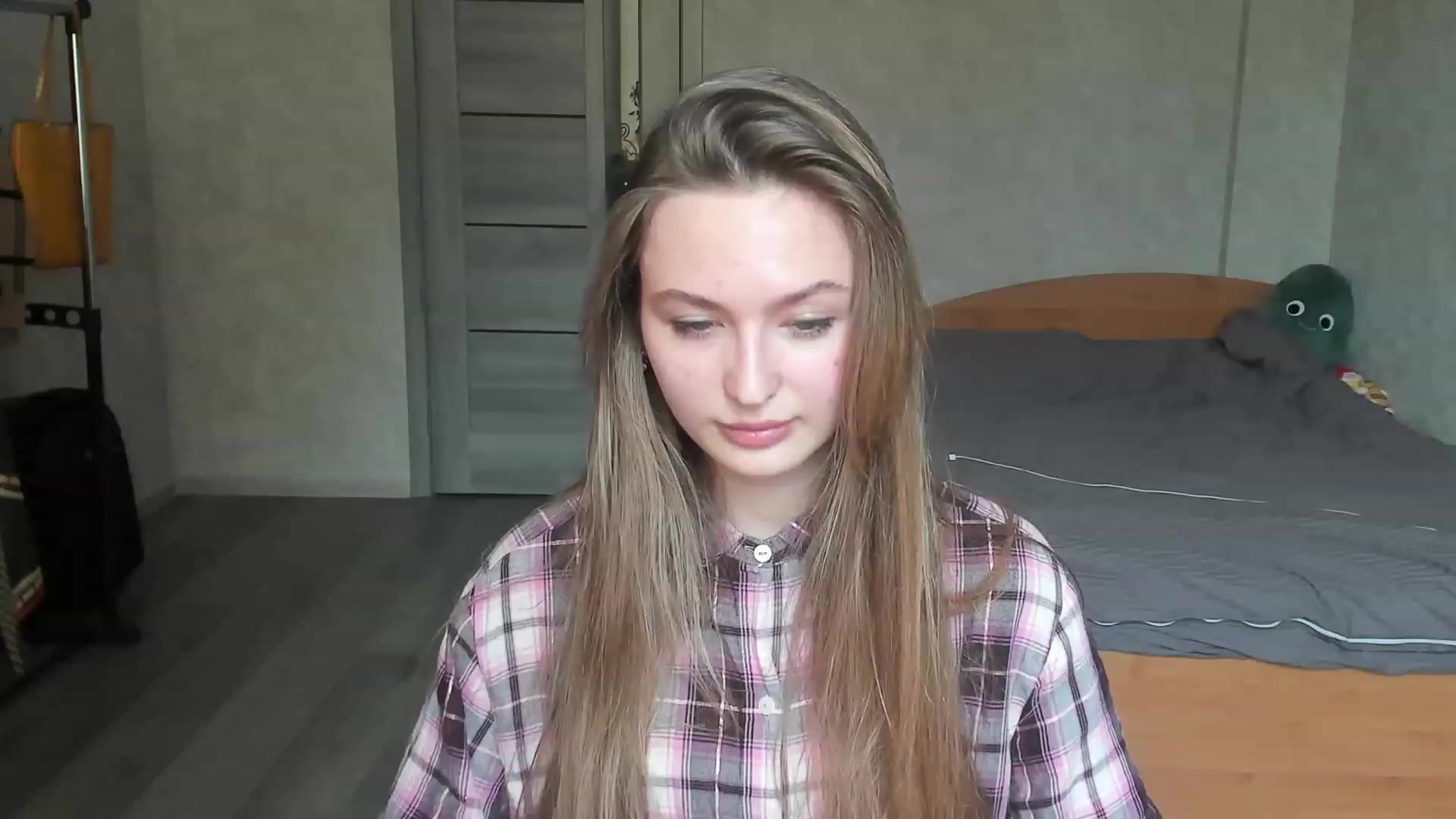 Ms_Pineapple video thumbnail