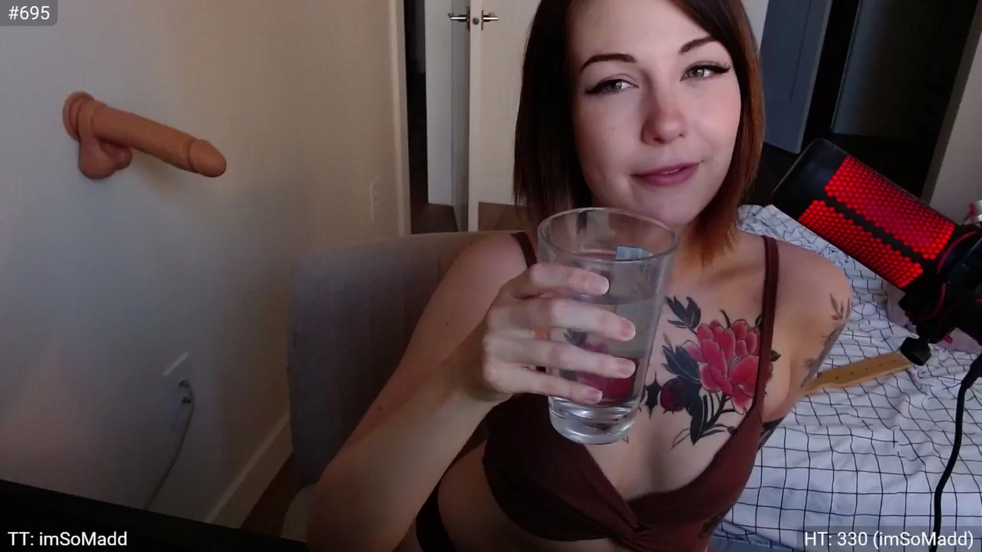 cuteholly video thumbnail
