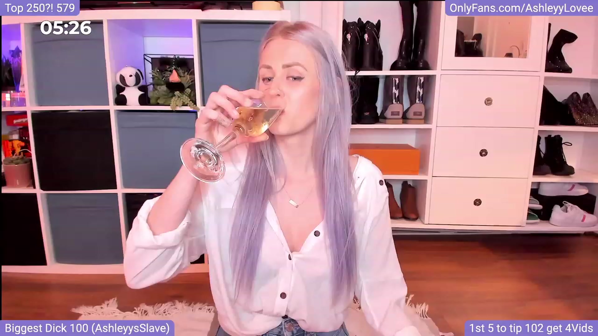 AshleyyLovee video thumbnail