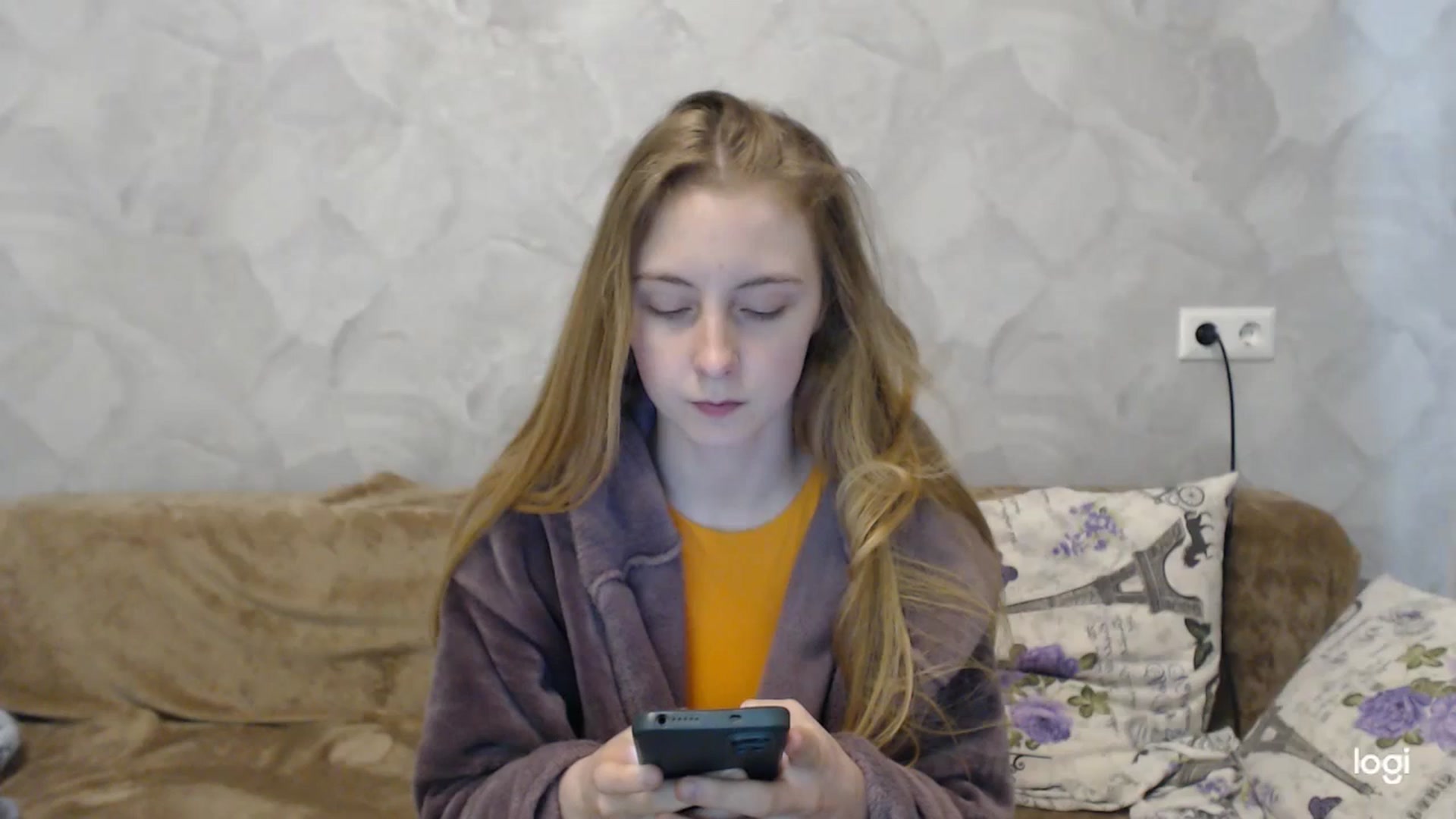 LilCutie video thumbnail