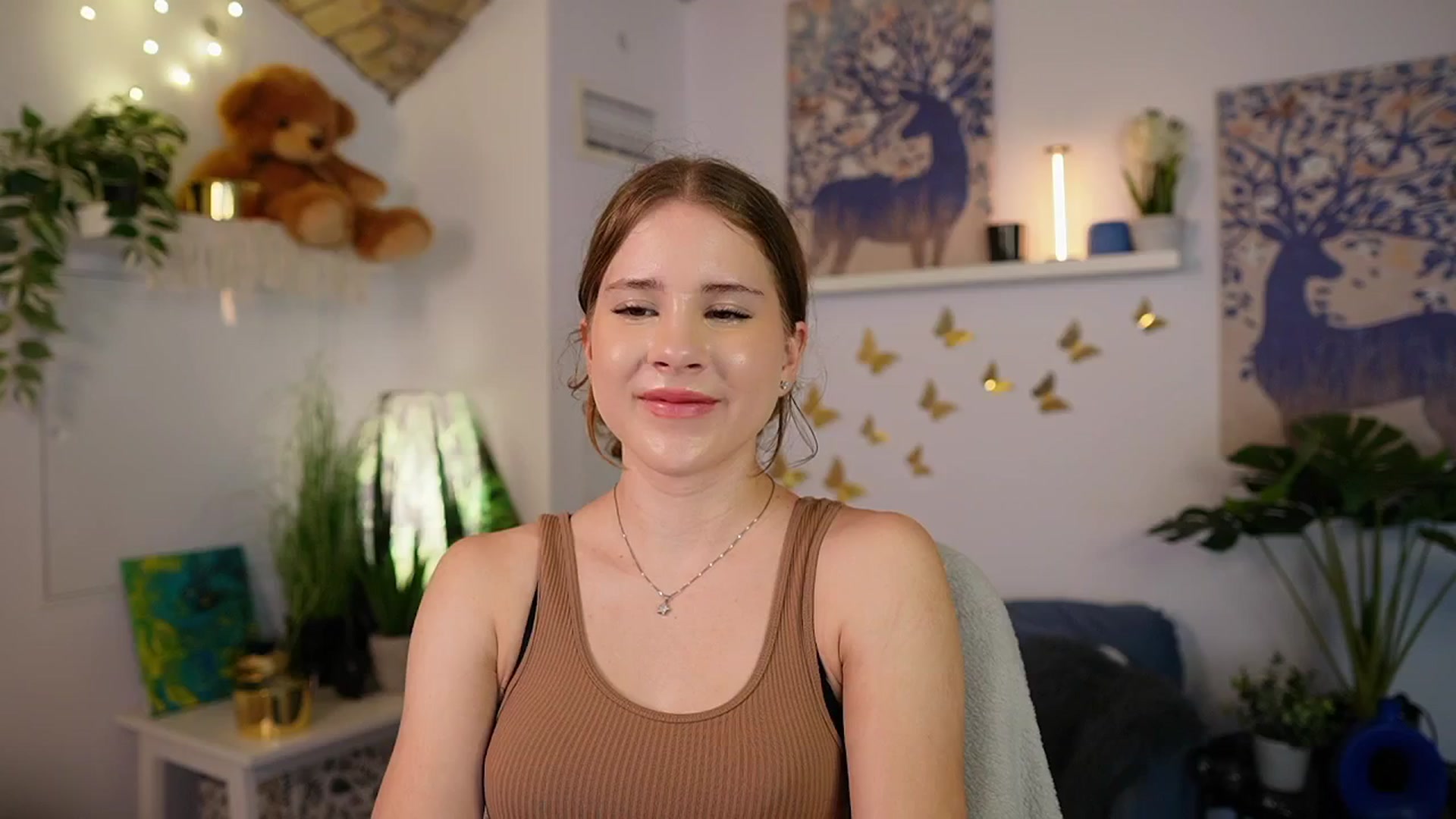 Emily_Blake video thumbnail