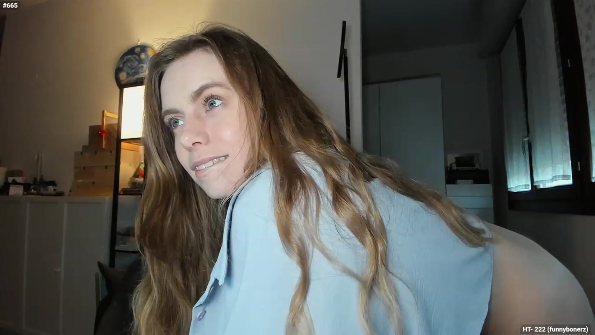 Personage video thumbnail