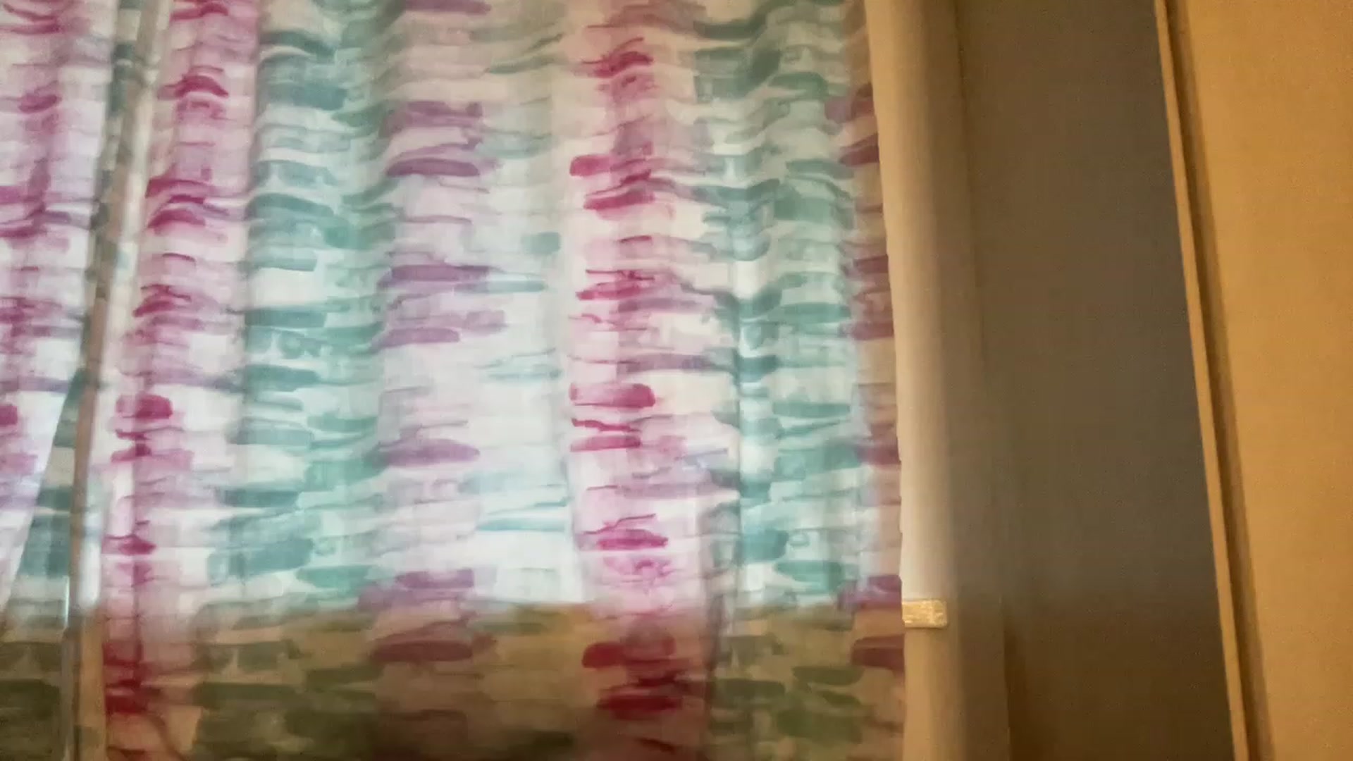 LaraLaughs video thumbnail