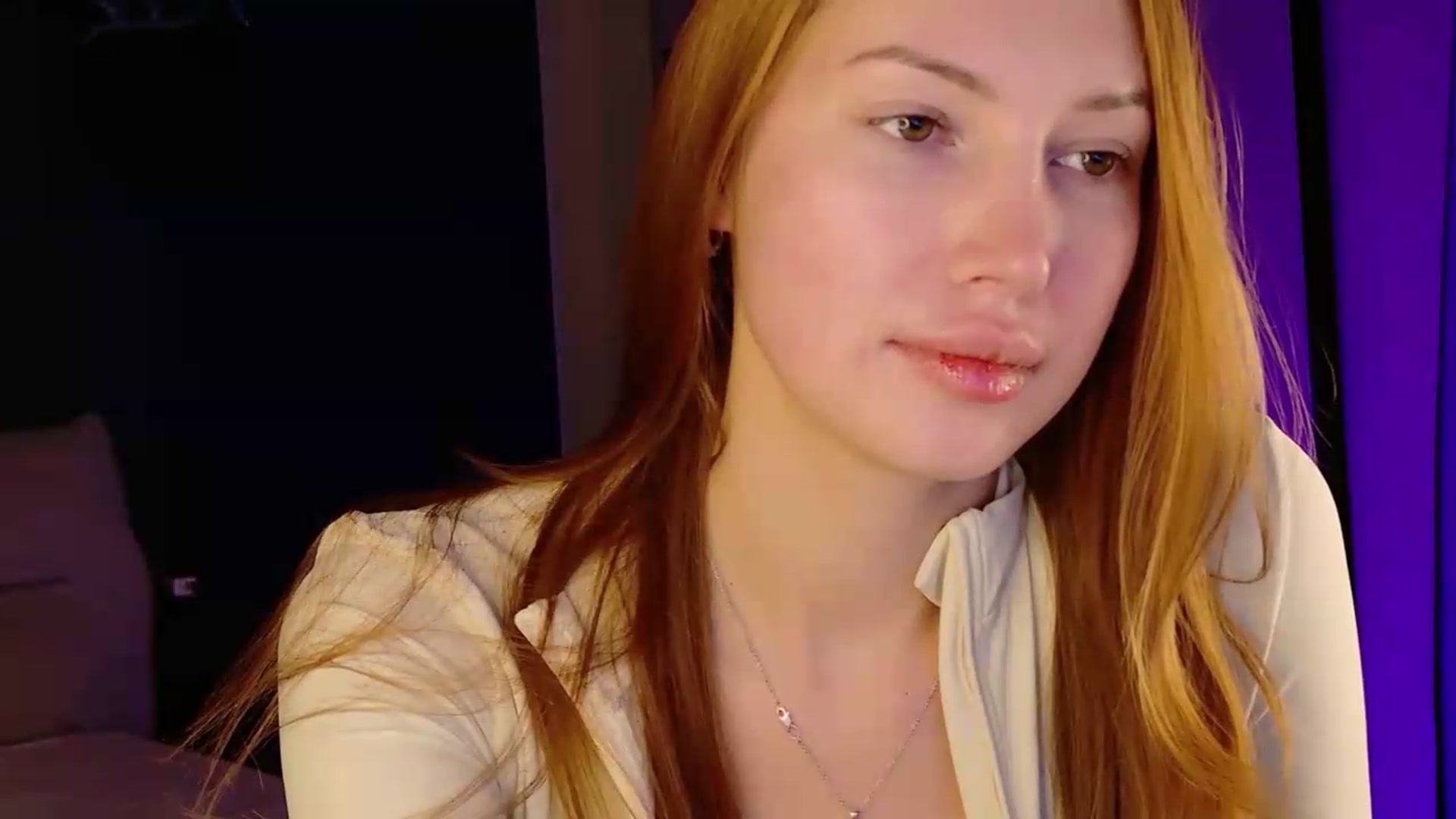 LovelyGin video thumbnail