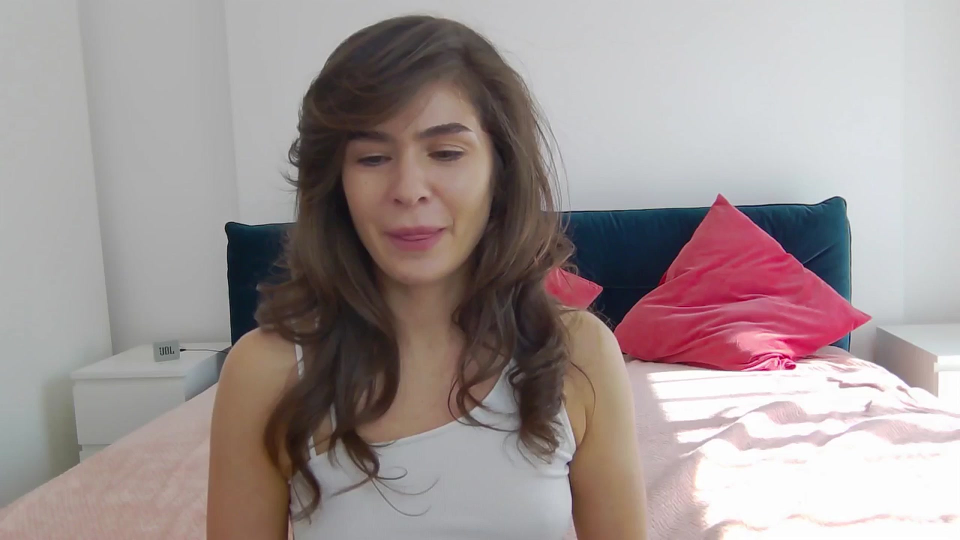 NaiaaBee video thumbnail