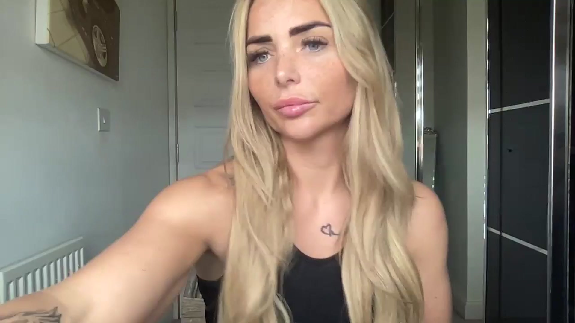 Molly_XXX1 video thumbnail