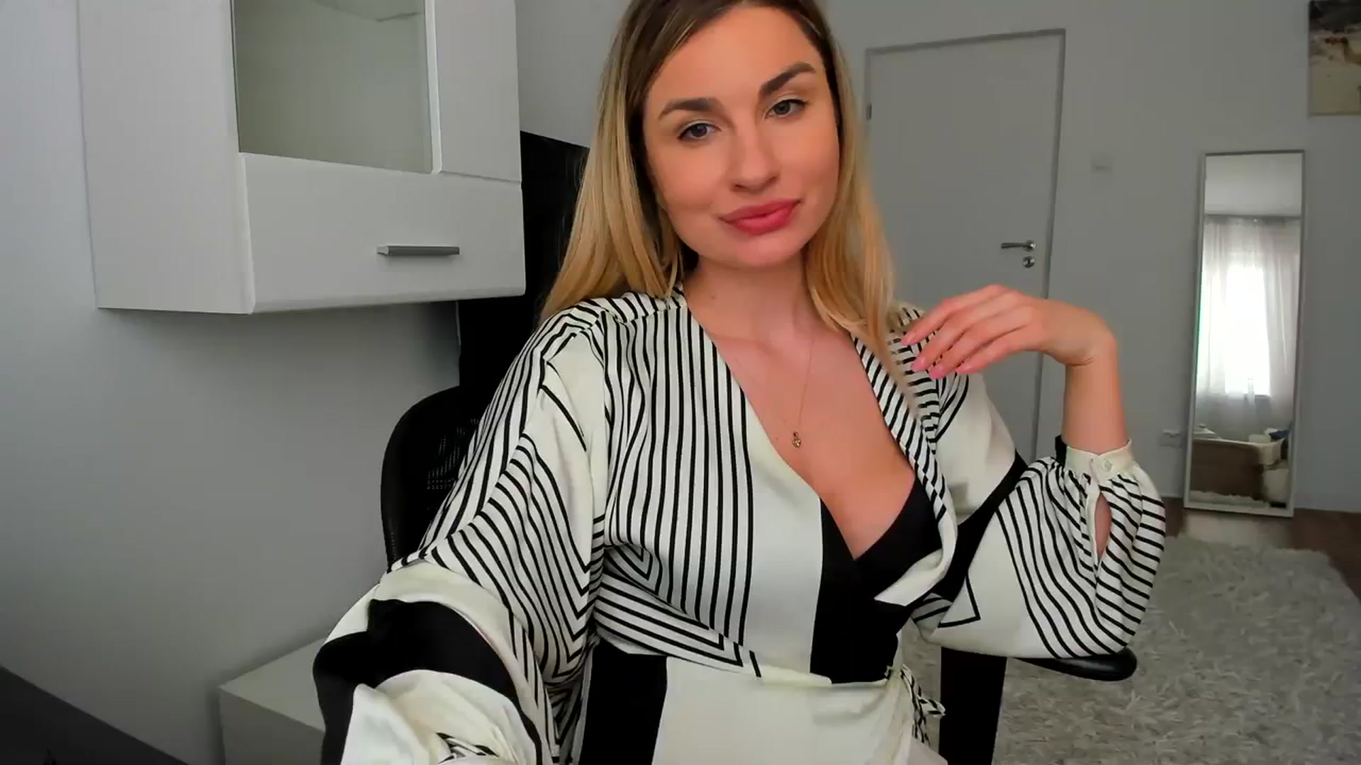 AlyMiss video thumbnail